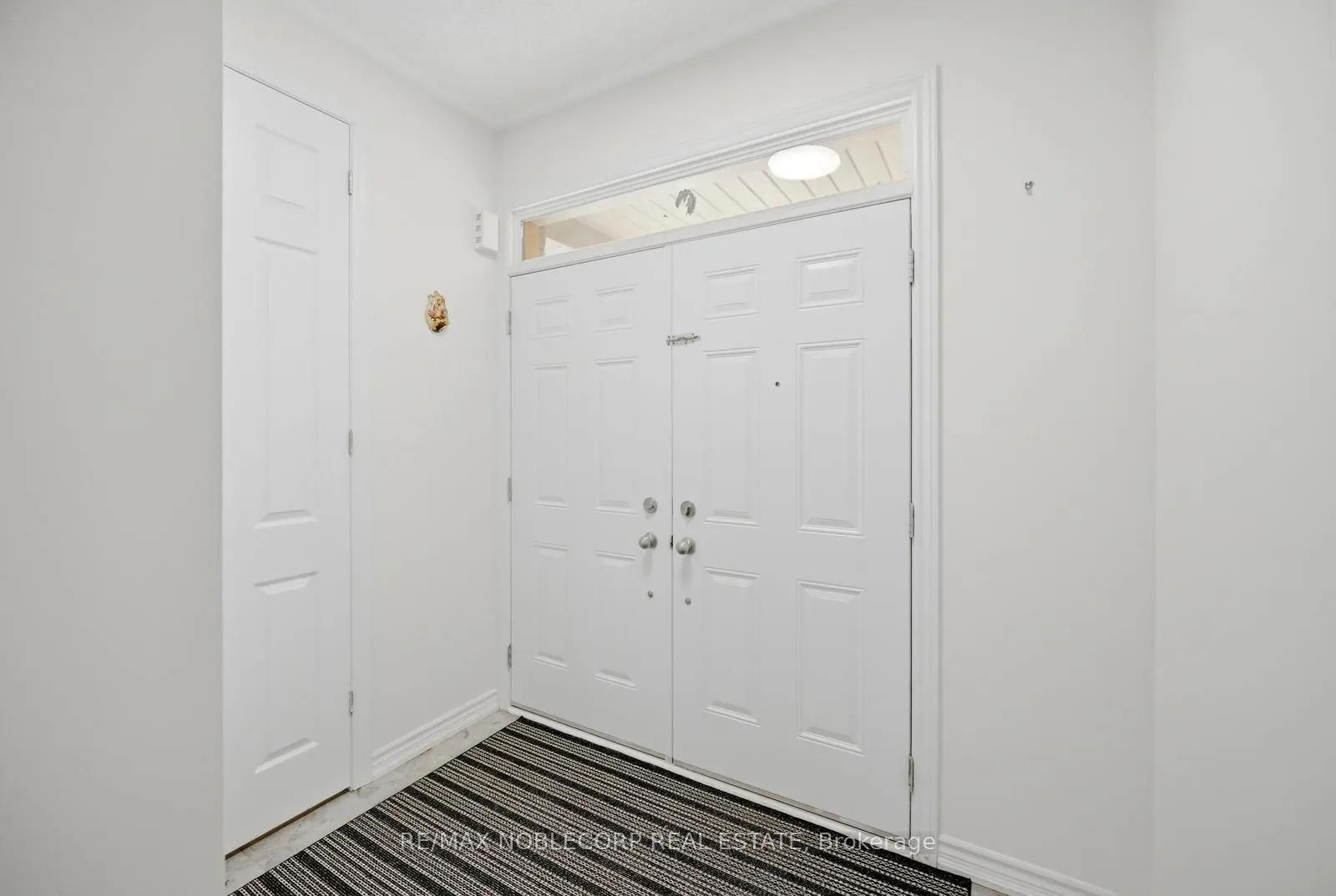15 Gould Crescent