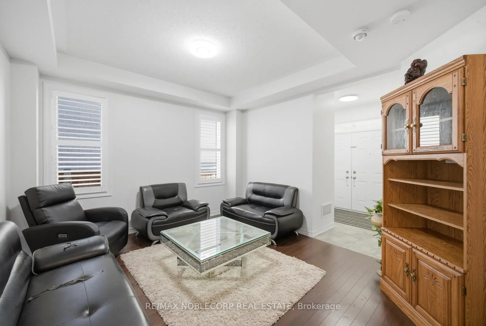 15 Gould Crescent