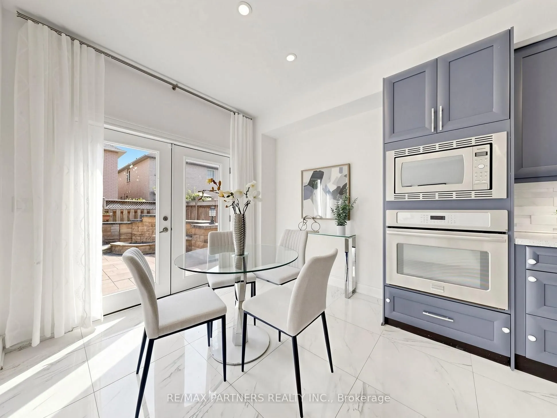 21 Russell Hill Road