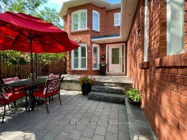 70 Bellona Street