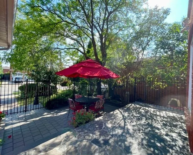 70 Bellona Street