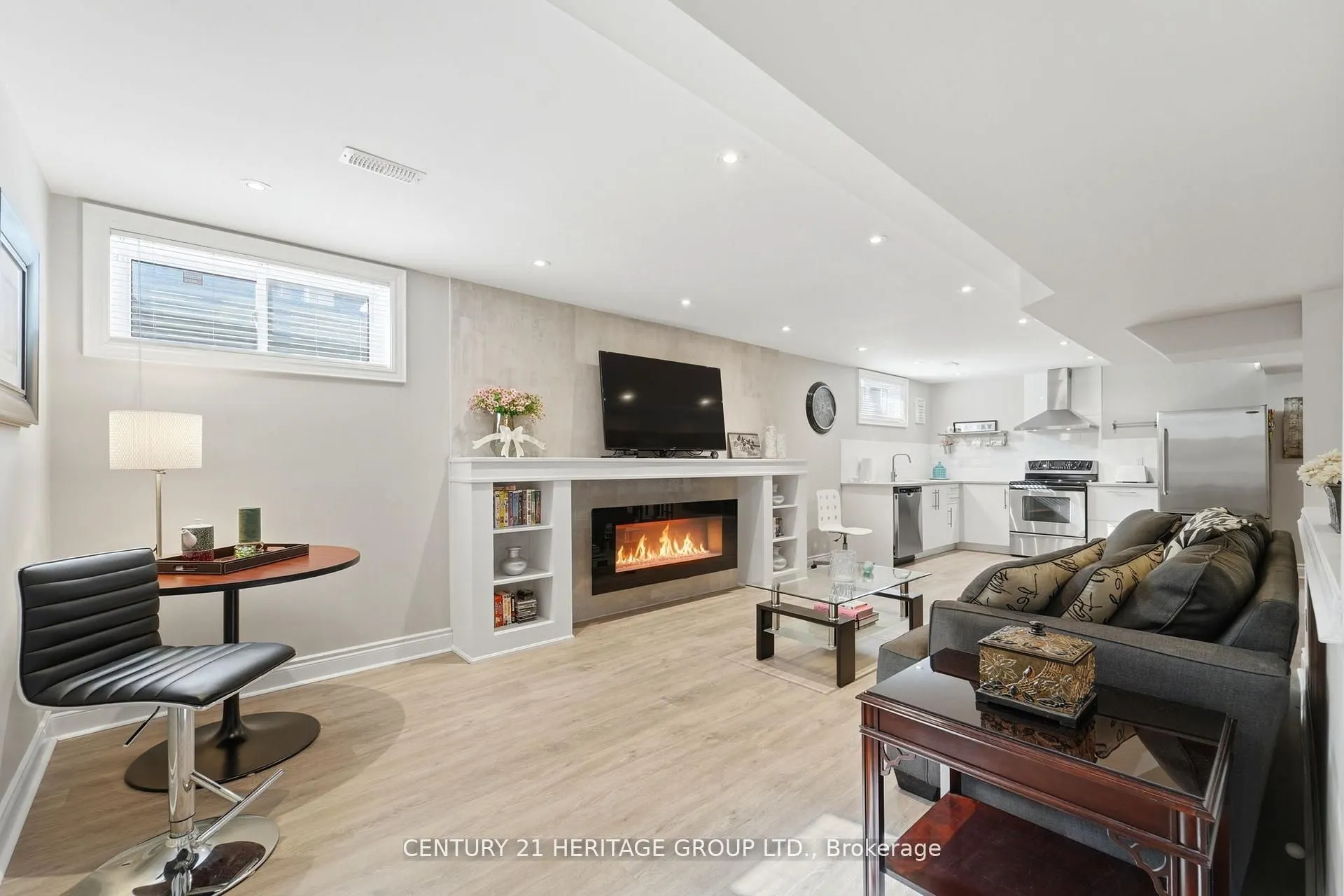 12 Lavinio Court