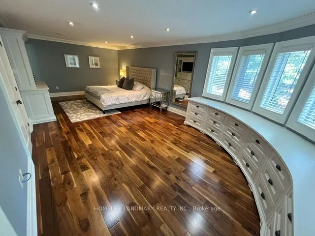 1102 Secretariate Road