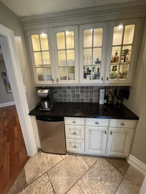 1102 Secretariate Road