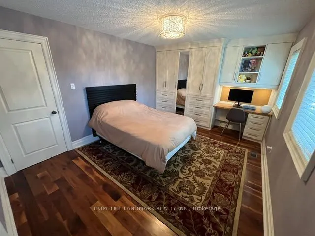 1102 Secretariate Road