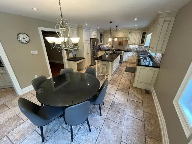 1102 Secretariate Road