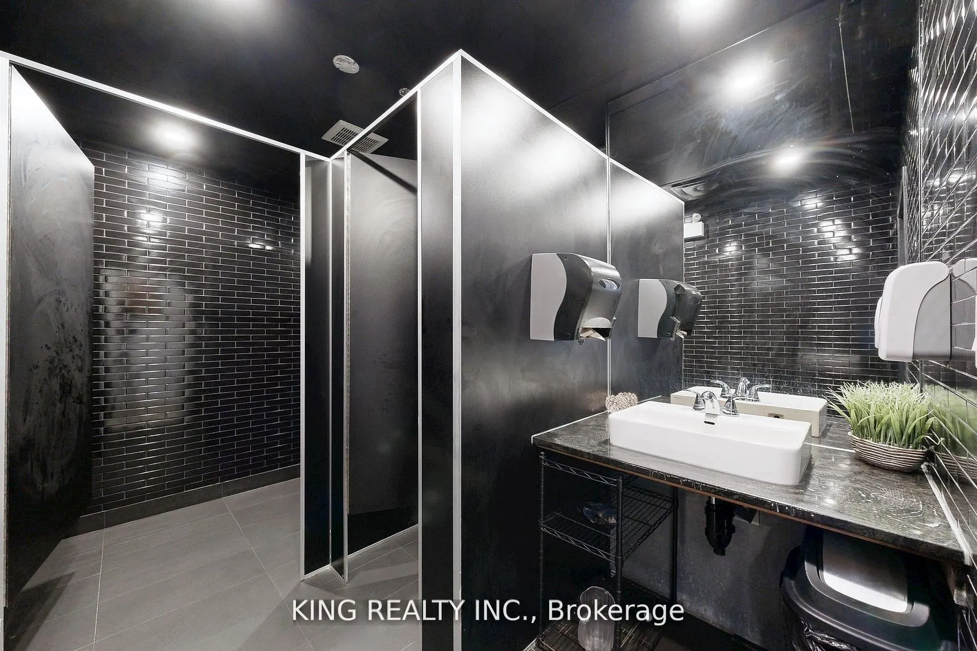 3175 Rutherford Road #17