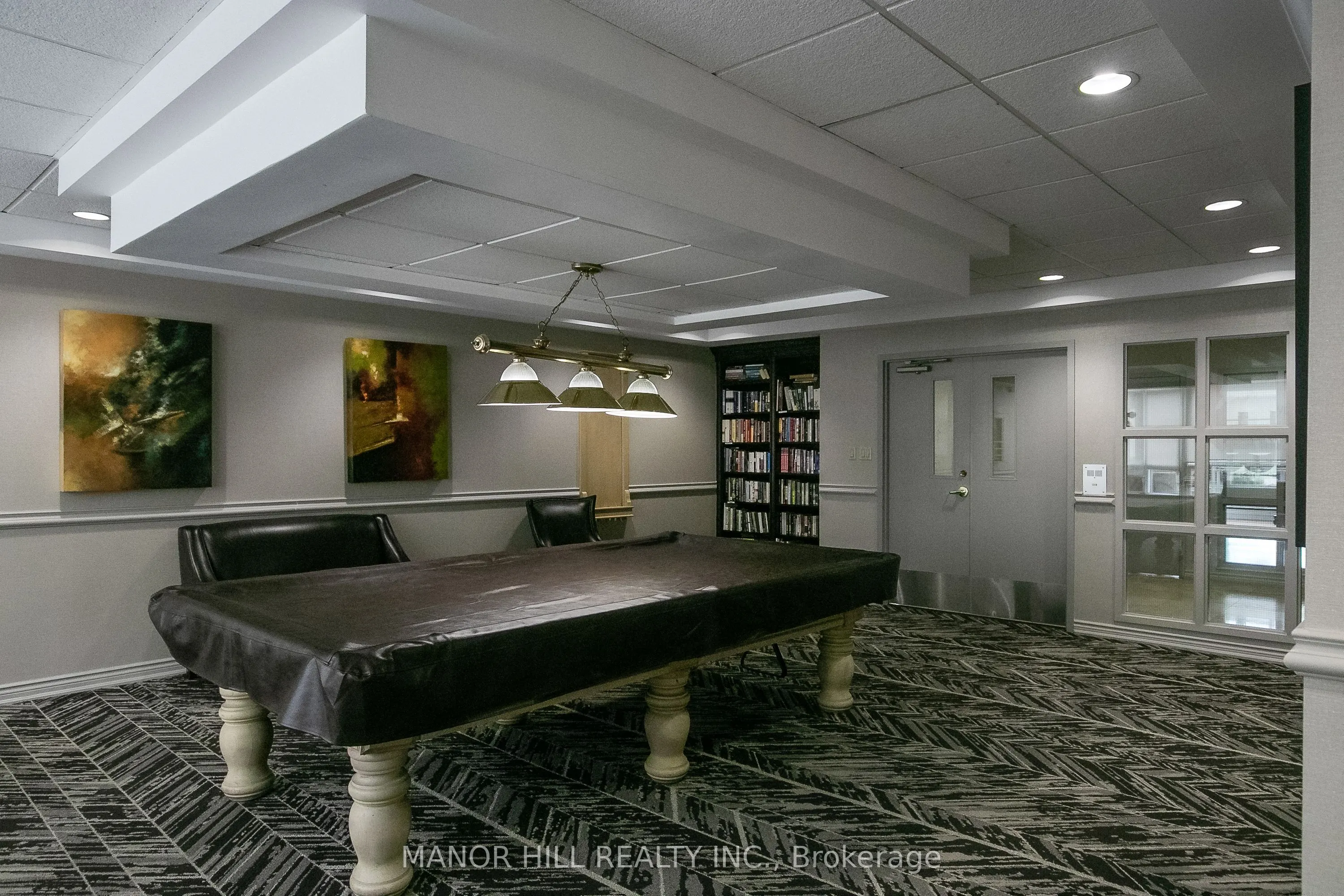 11 Townsgate Drive #814