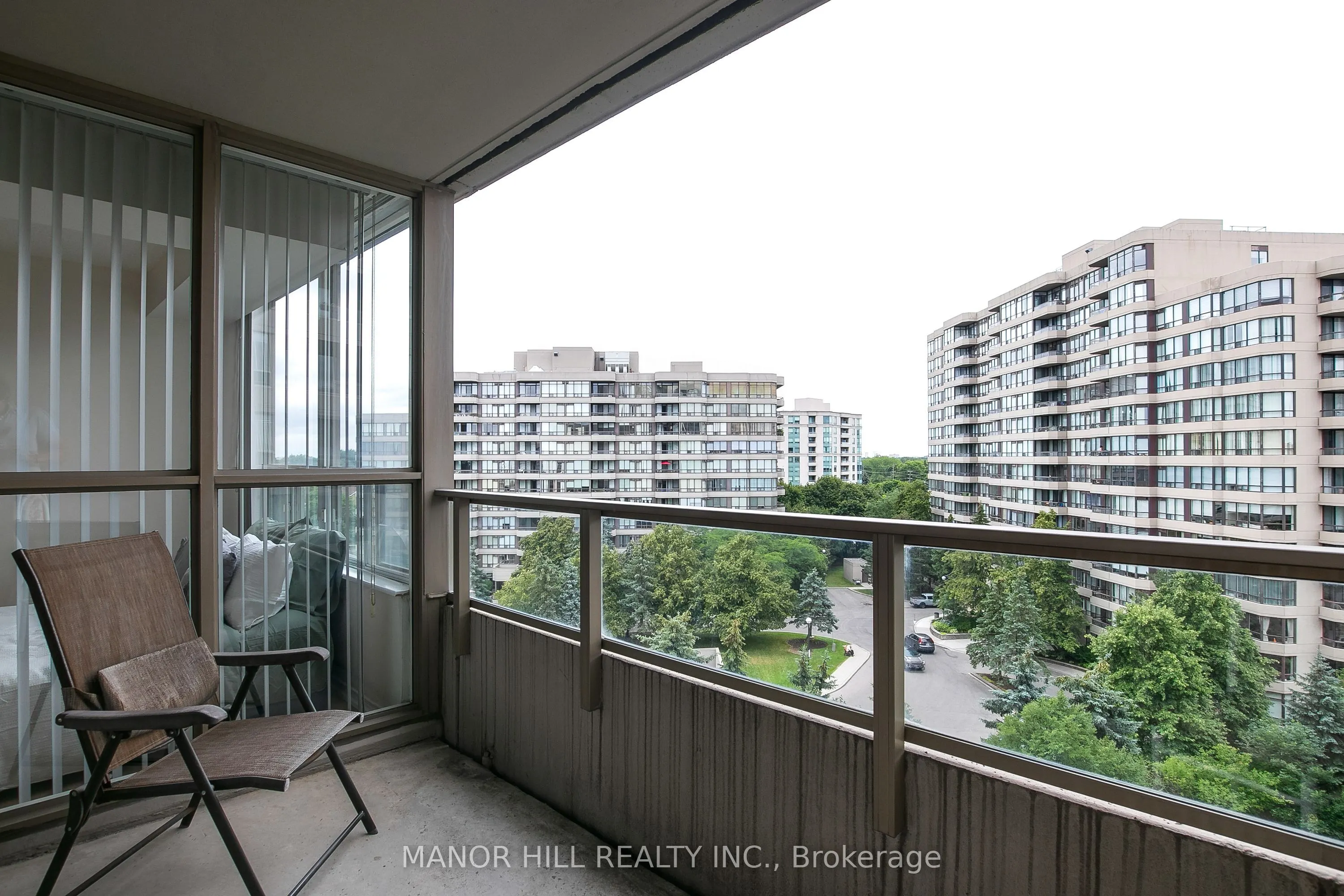 11 Townsgate Drive #814