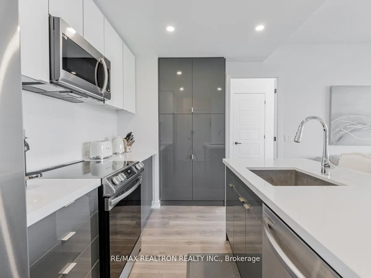 415 Sea Ray Avenue #205