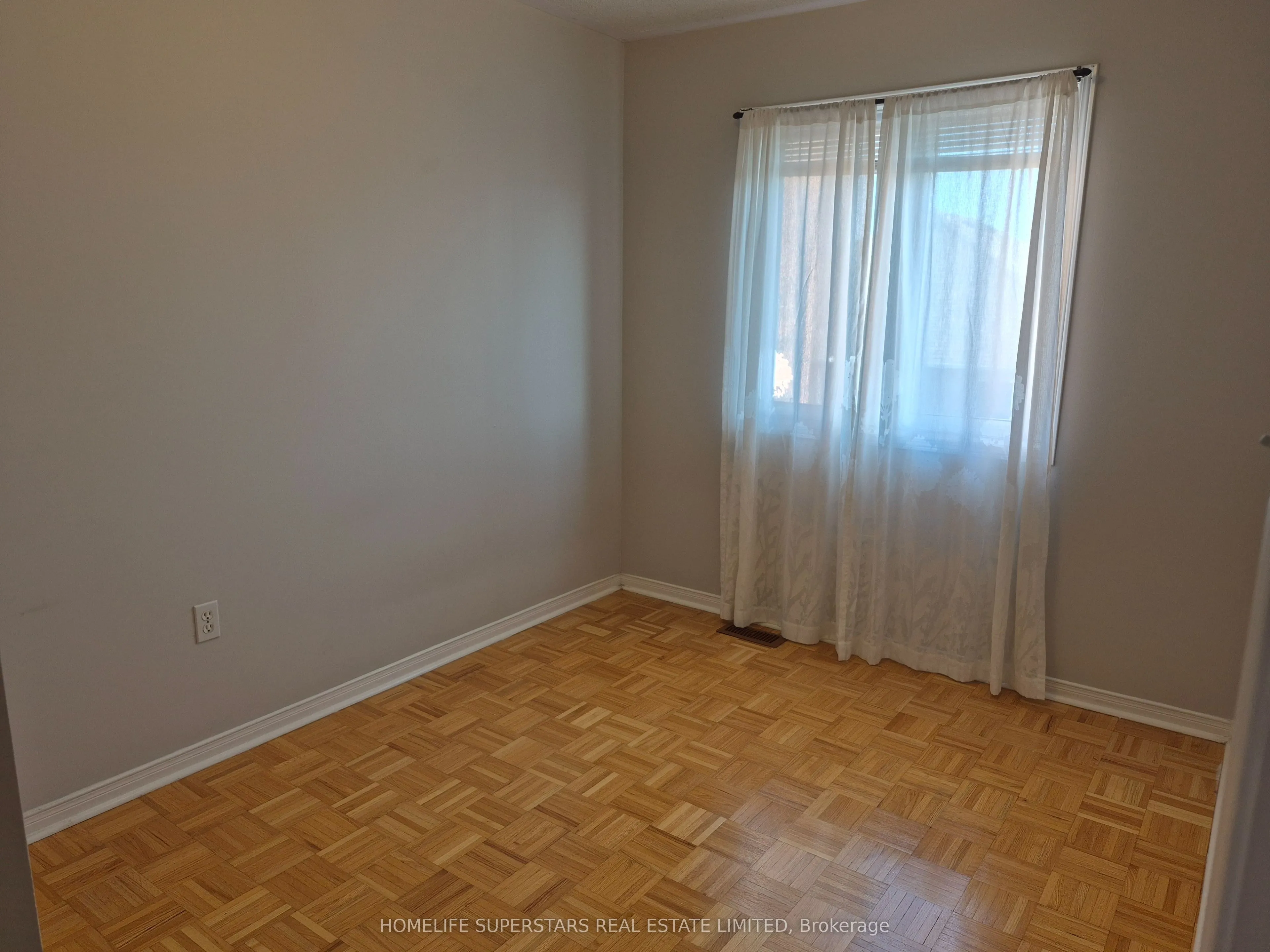 19 Foxchase Avenue #46