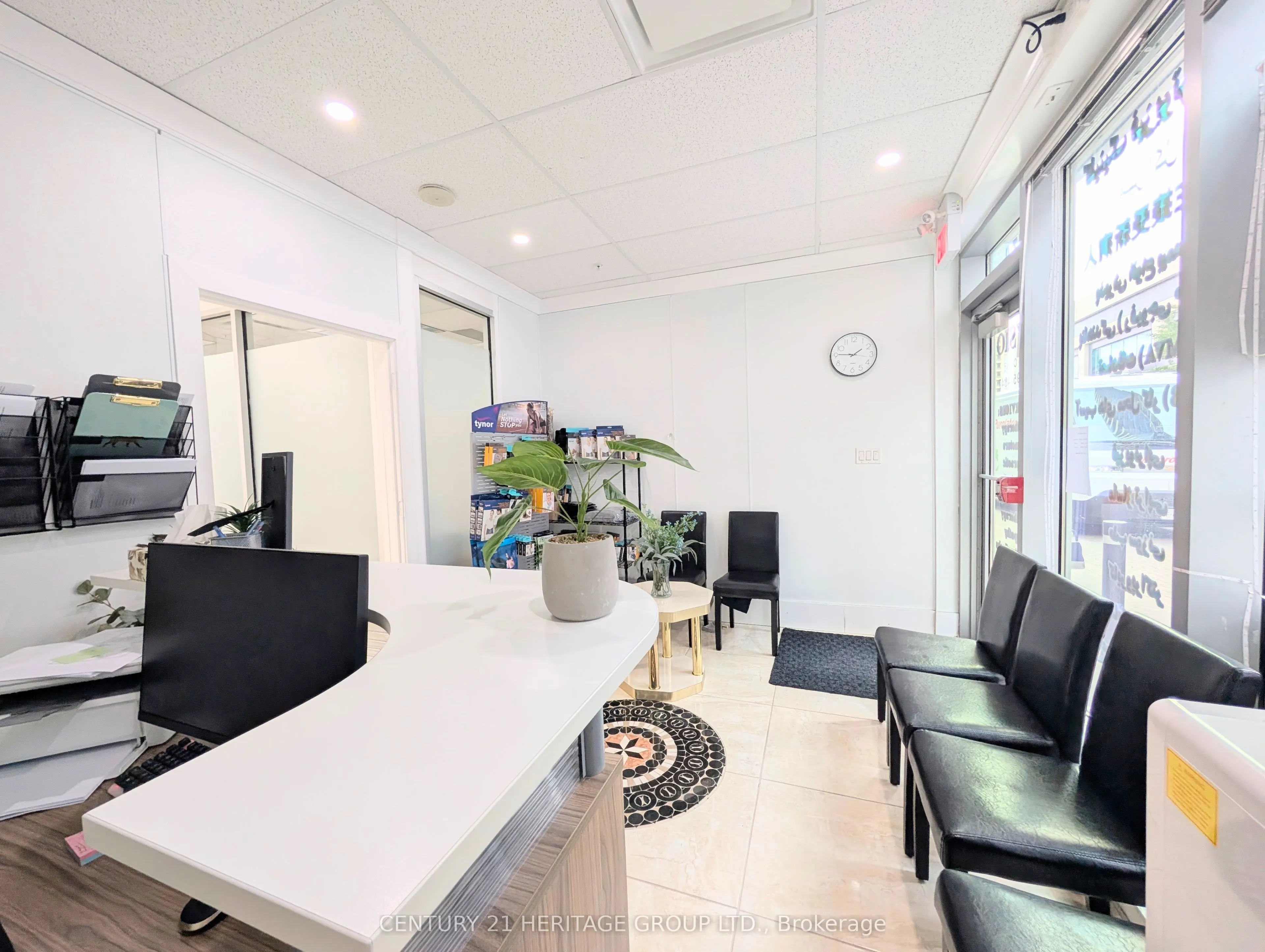 7181 Yonge Street #2