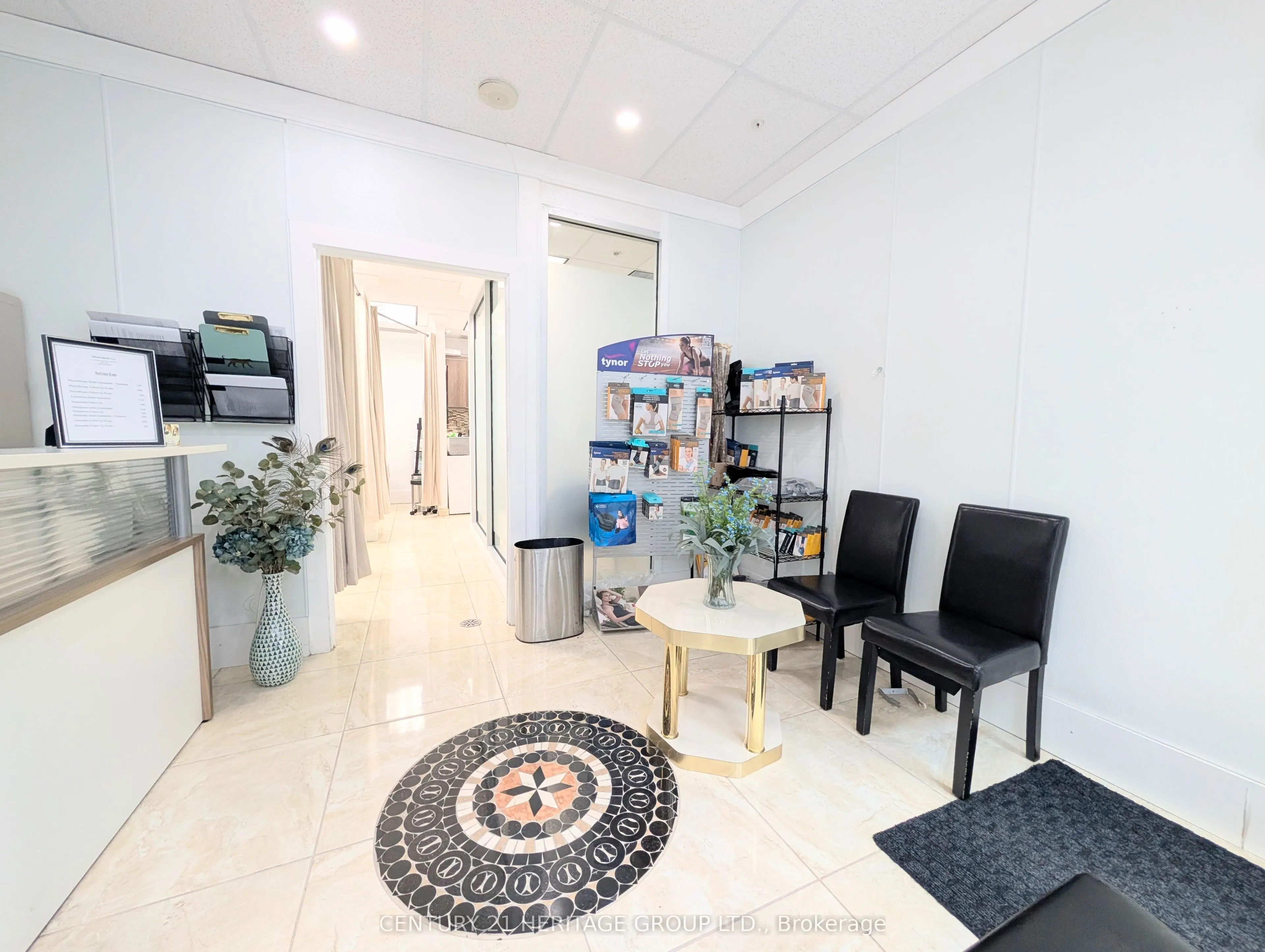 7181 Yonge Street #2