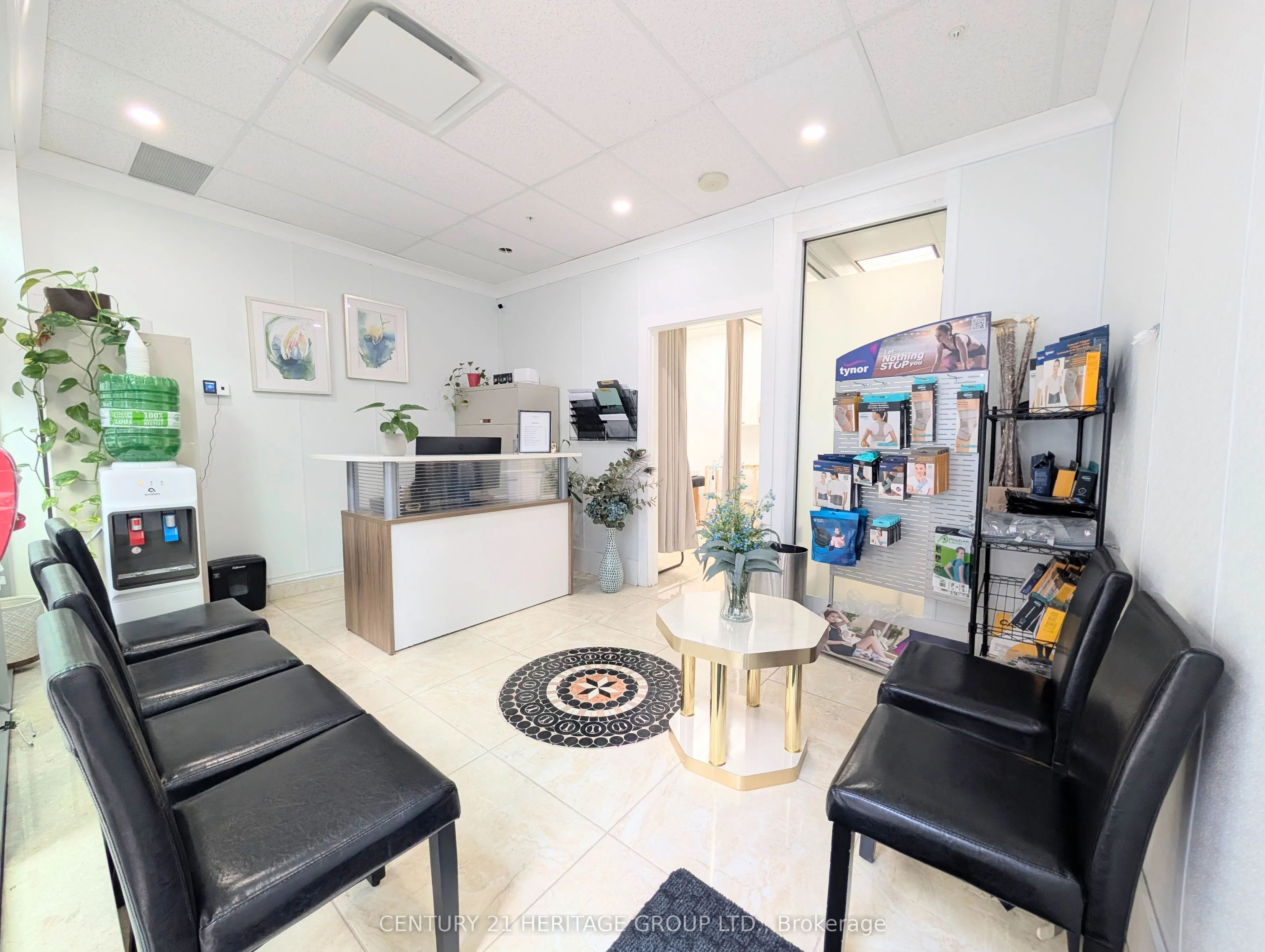 7181 Yonge Street #2
