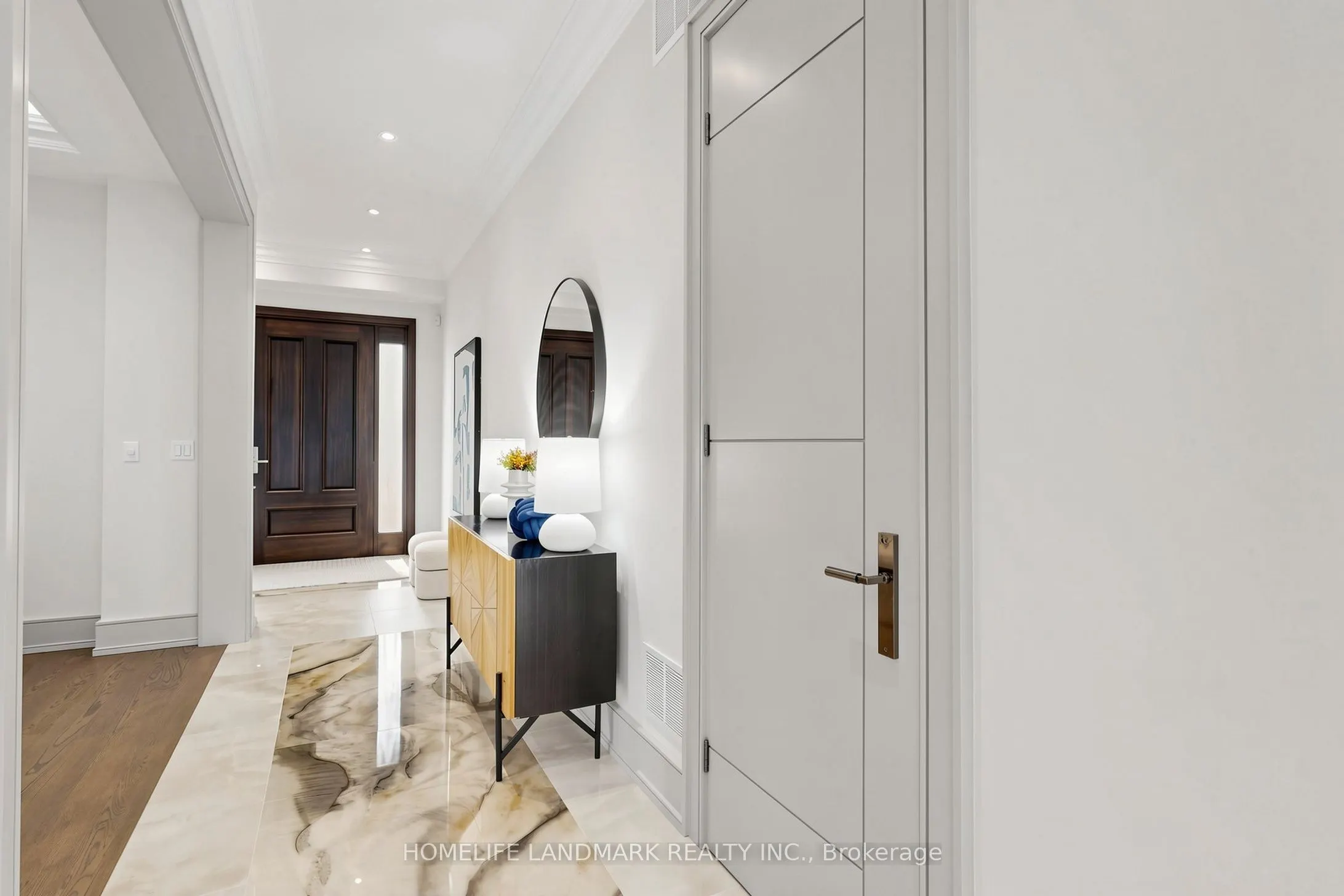 1 Tuscay Court