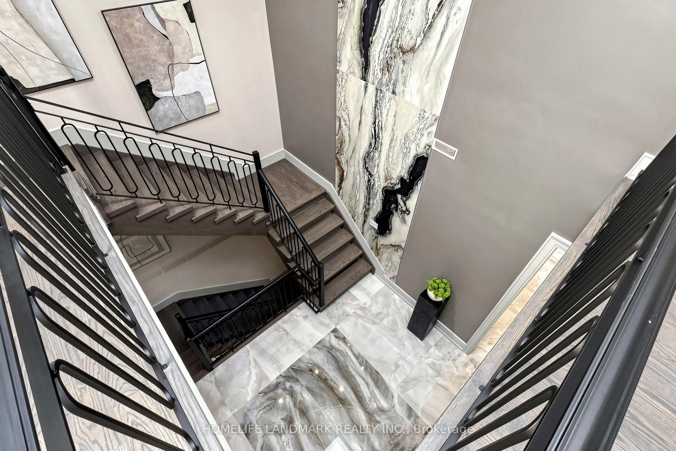 1 Tuscay Court