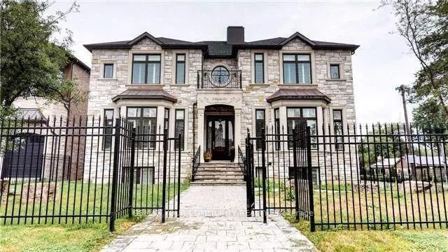 18 Parker Avenue