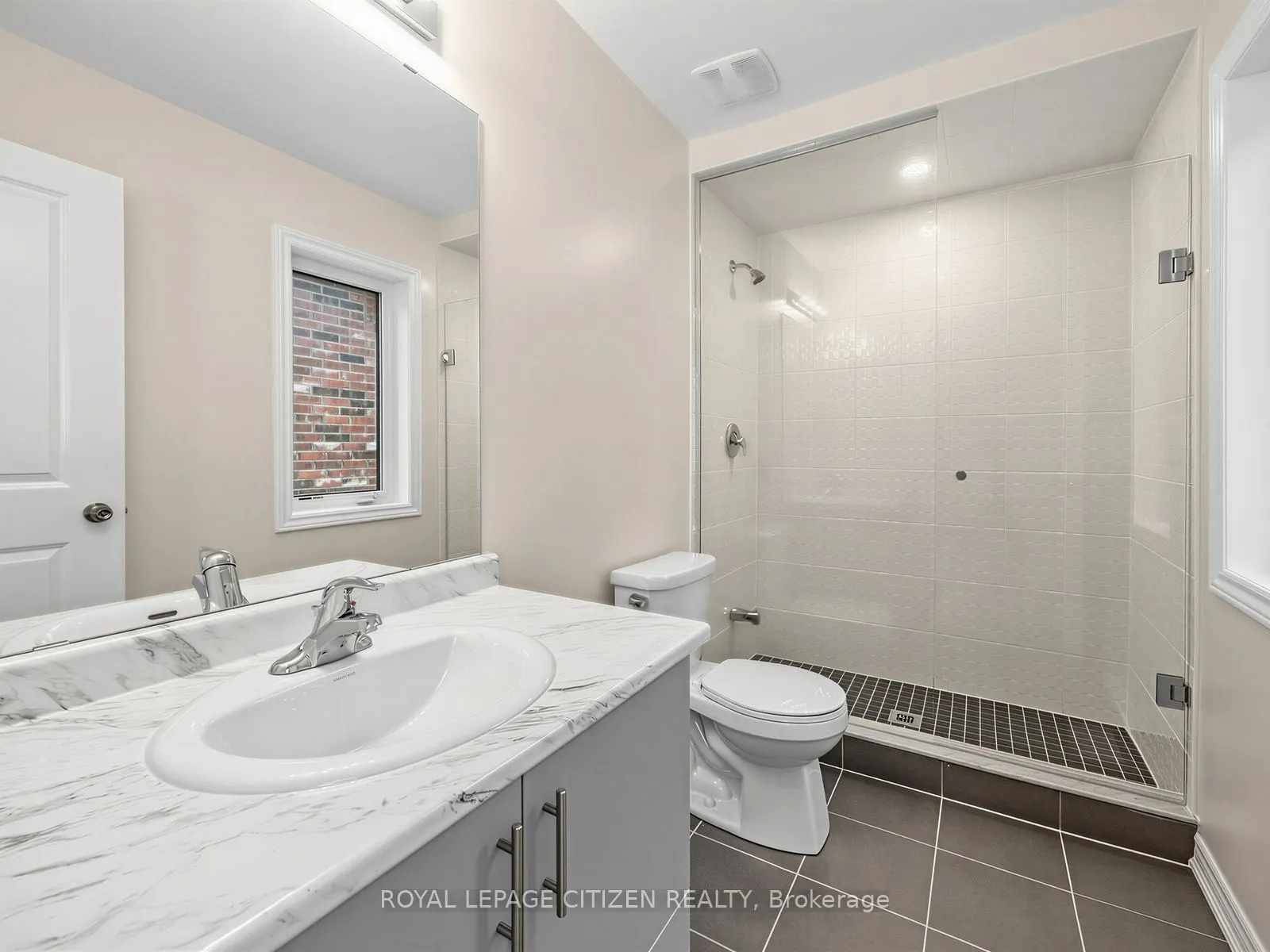 2 Lawrence D. Pridham Avenue