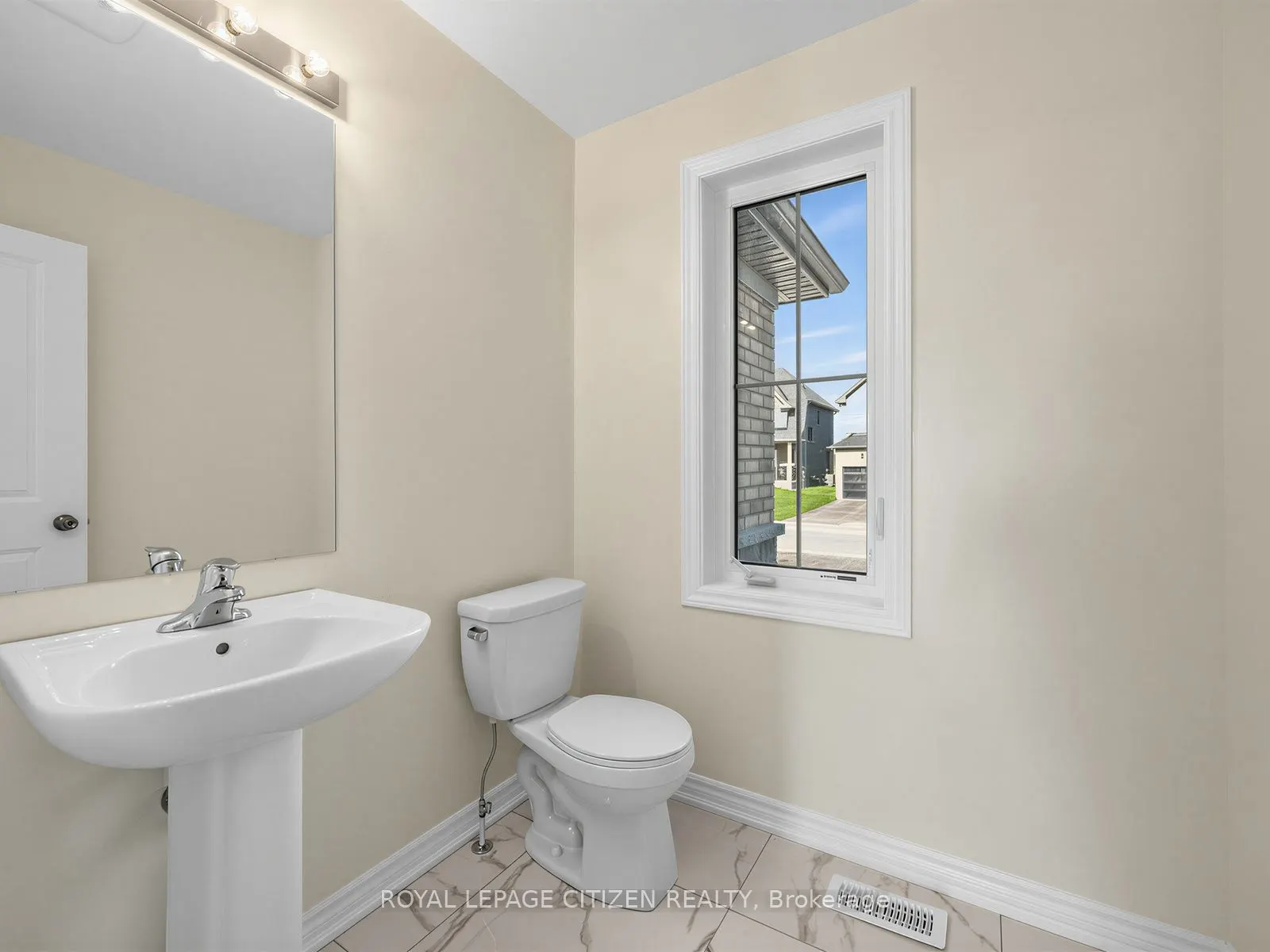 2 Lawrence D. Pridham Avenue