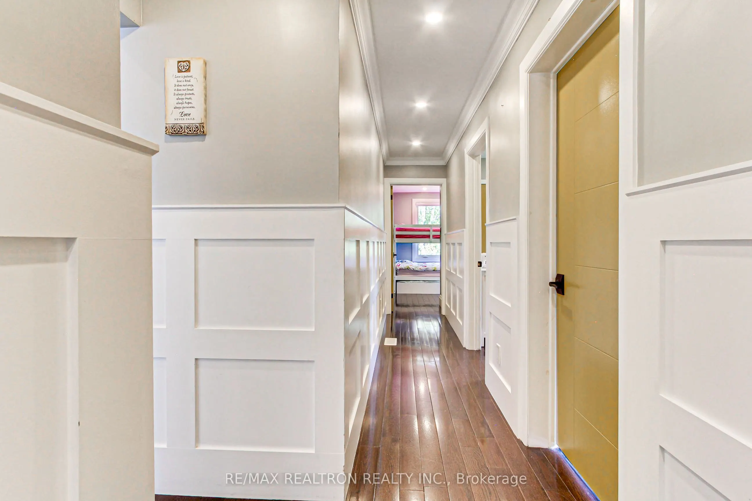 3433 Mount Albert Road