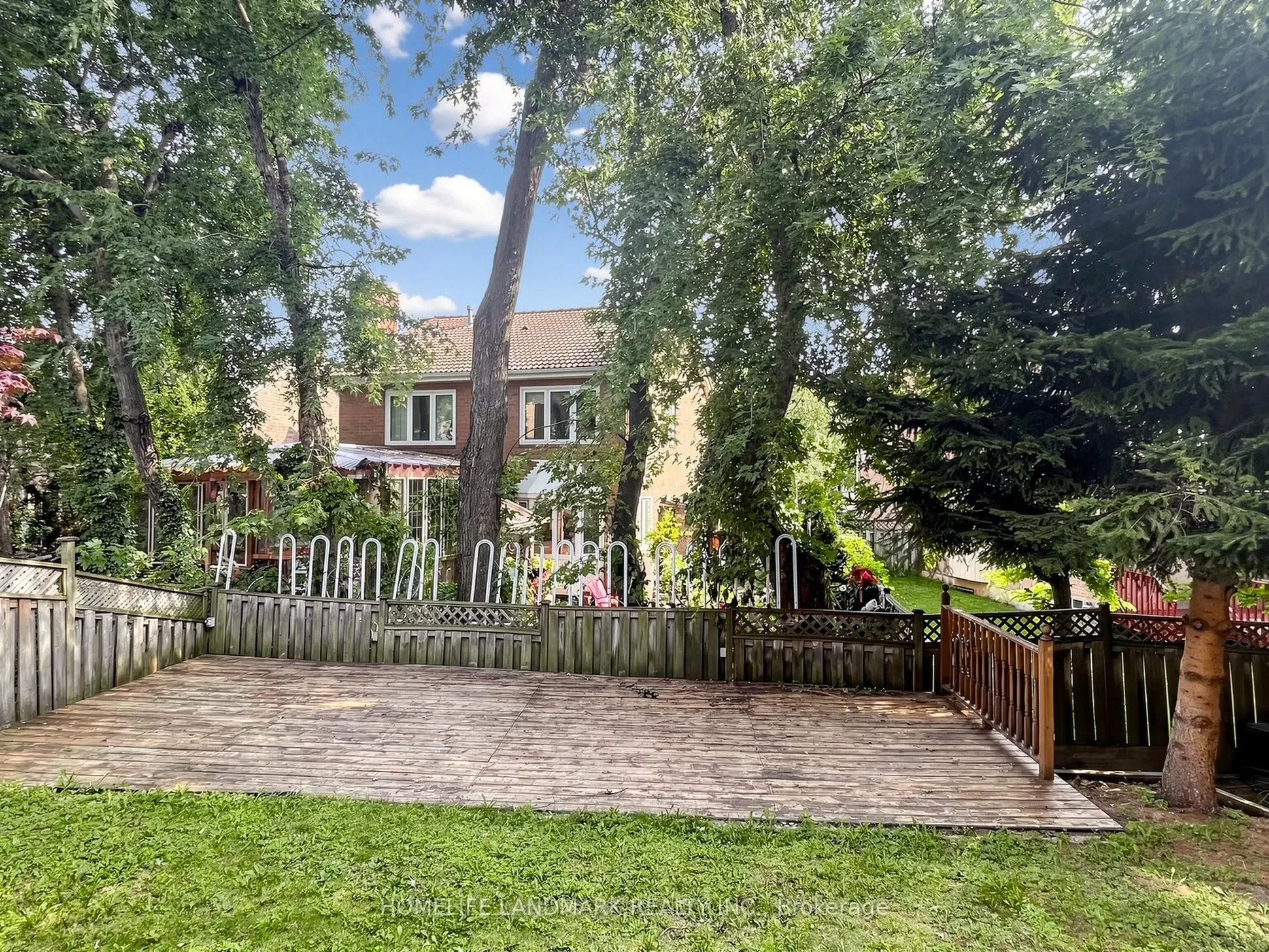 60 Ingleborough Court