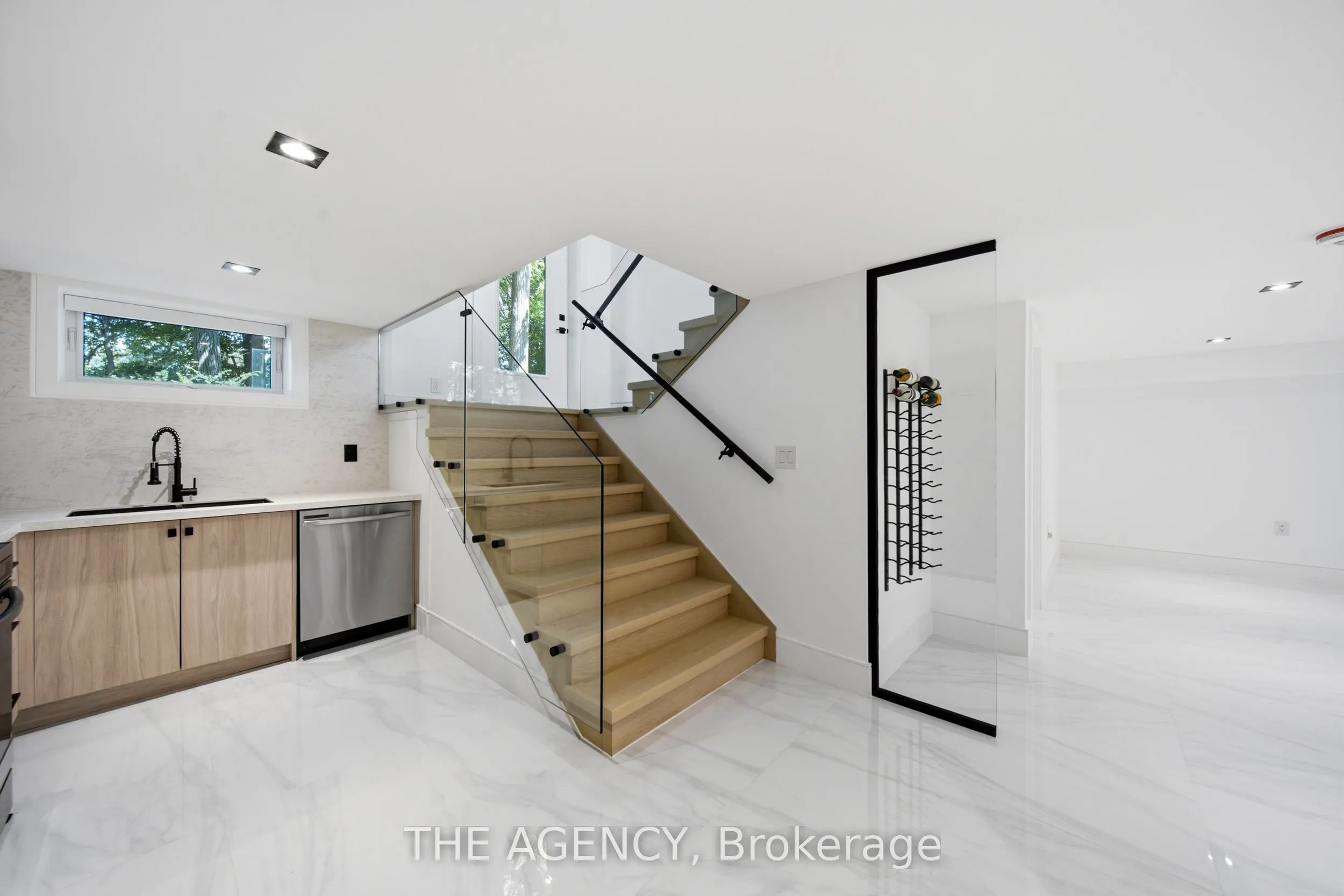 193 Beechwood Crescent