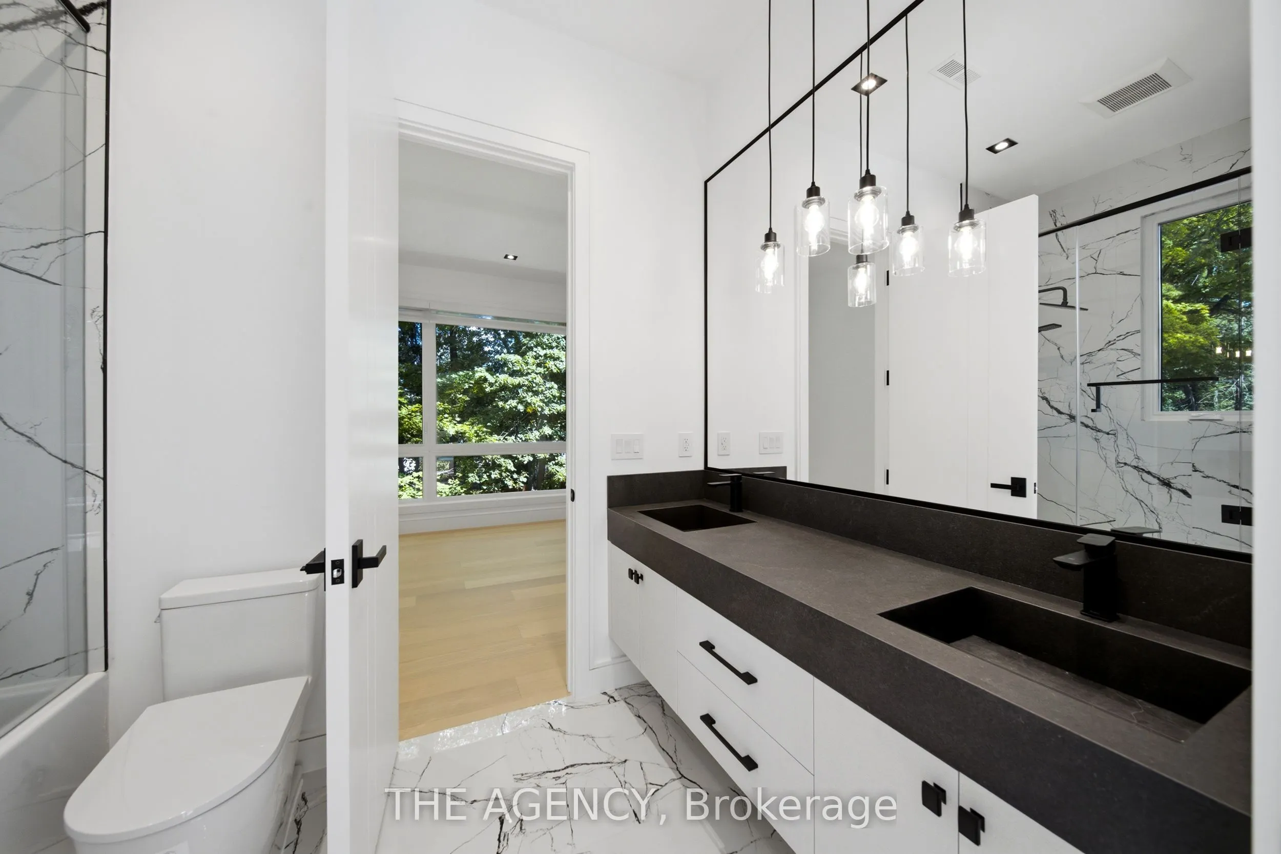 193 Beechwood Crescent