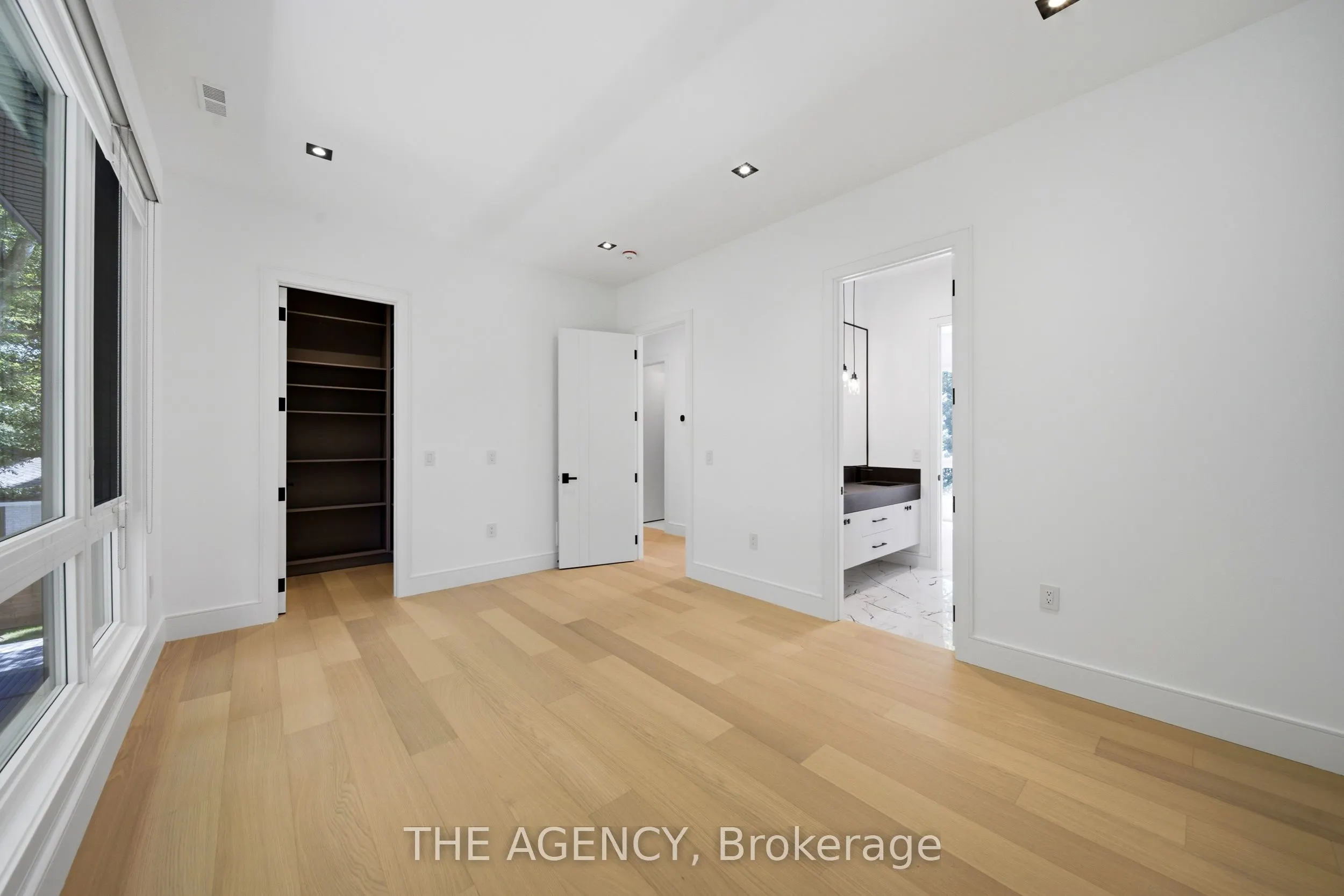 193 Beechwood Crescent
