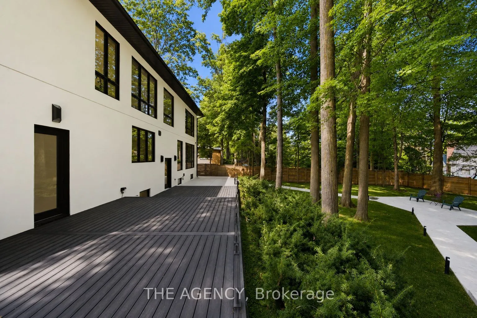 193 Beechwood Crescent