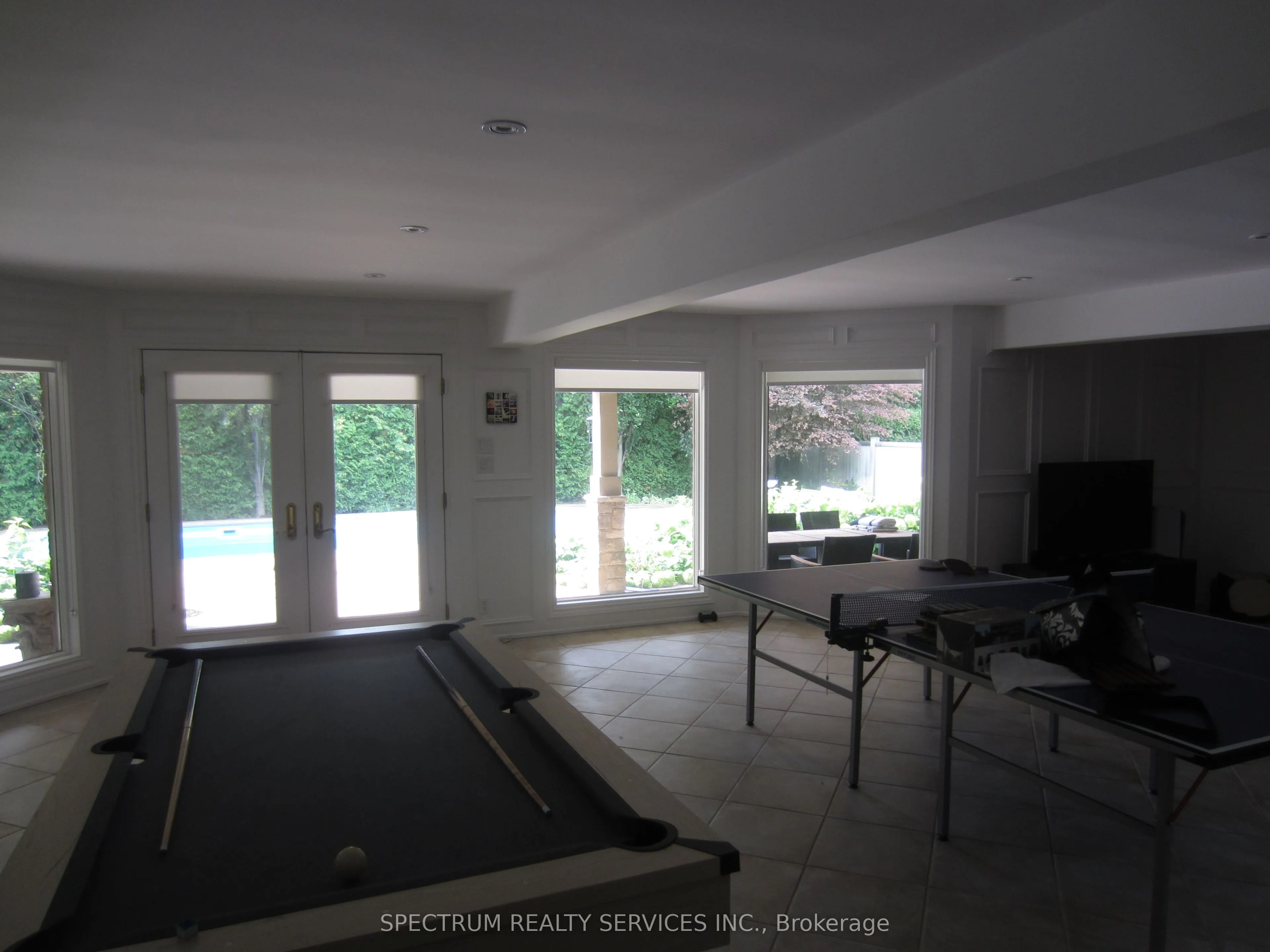 135 Hayhoe Avenue