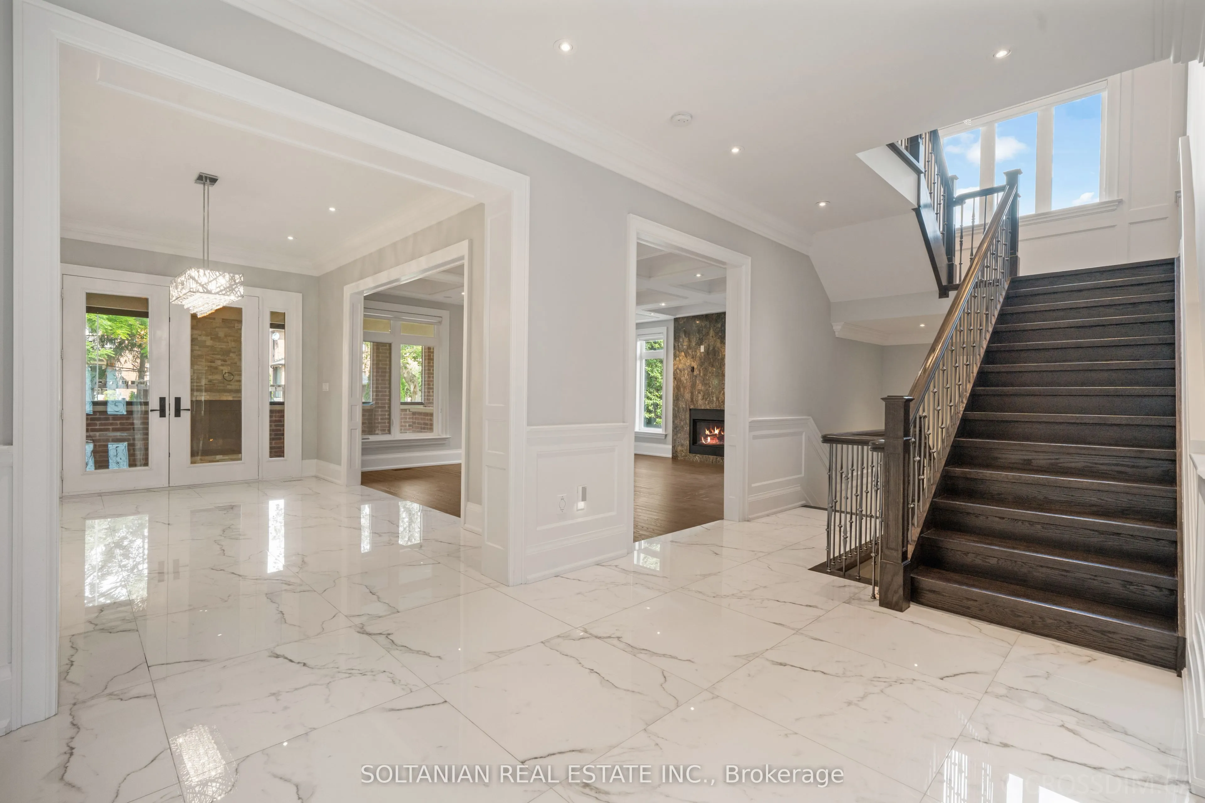 74 Yongehurst Road
