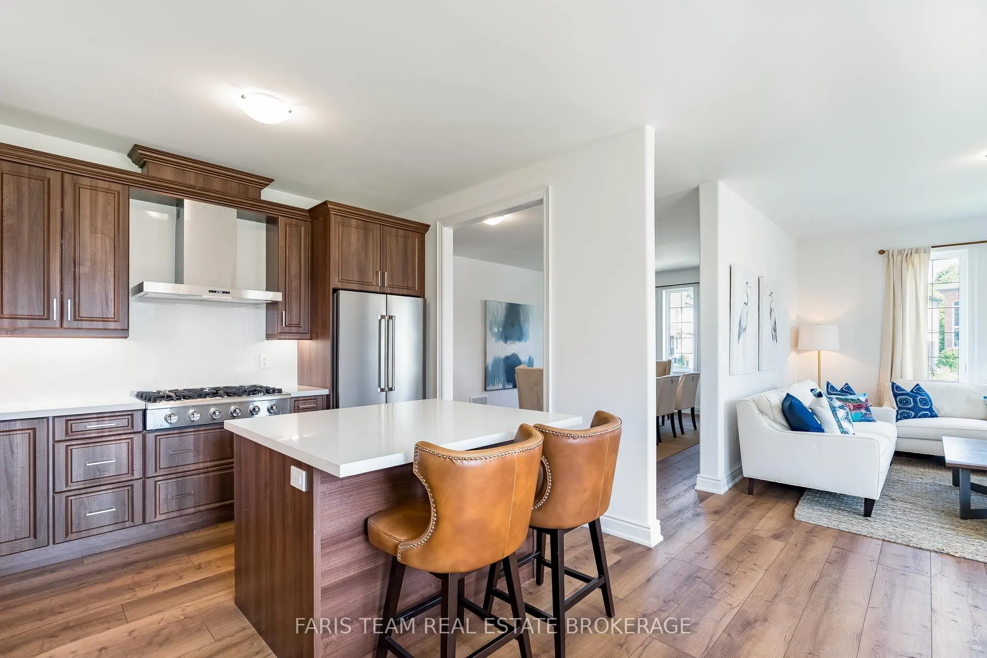 63 Wood Crescent