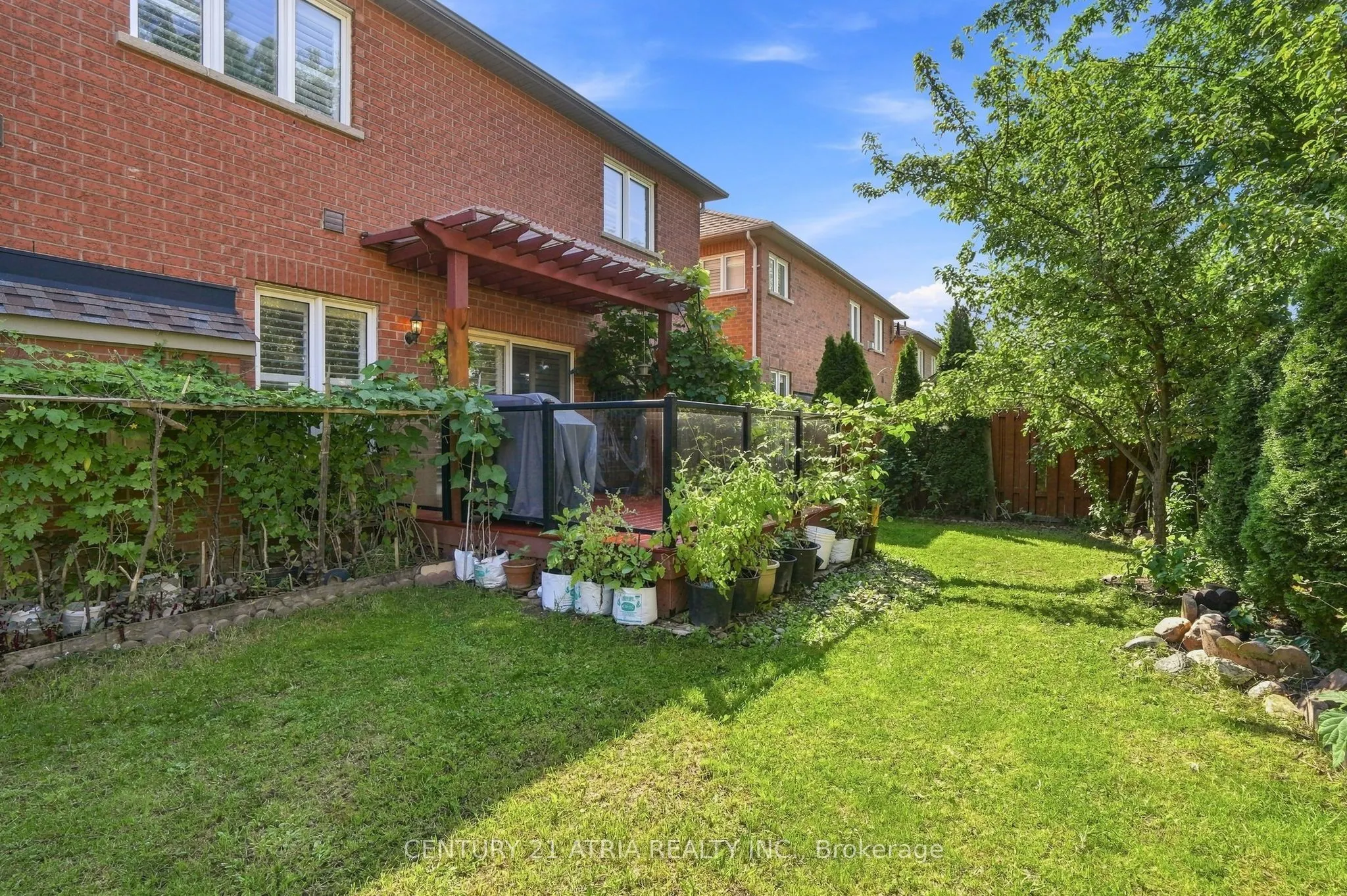 136 Rollinghill Road
