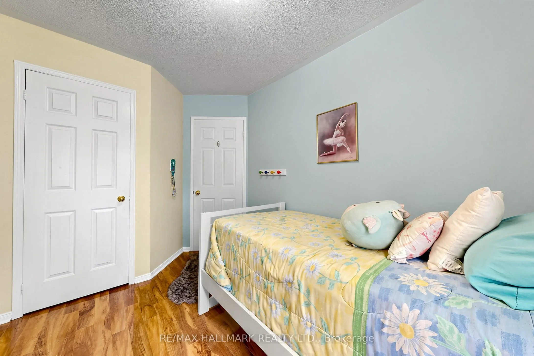 5 Evelyn Buck Lane