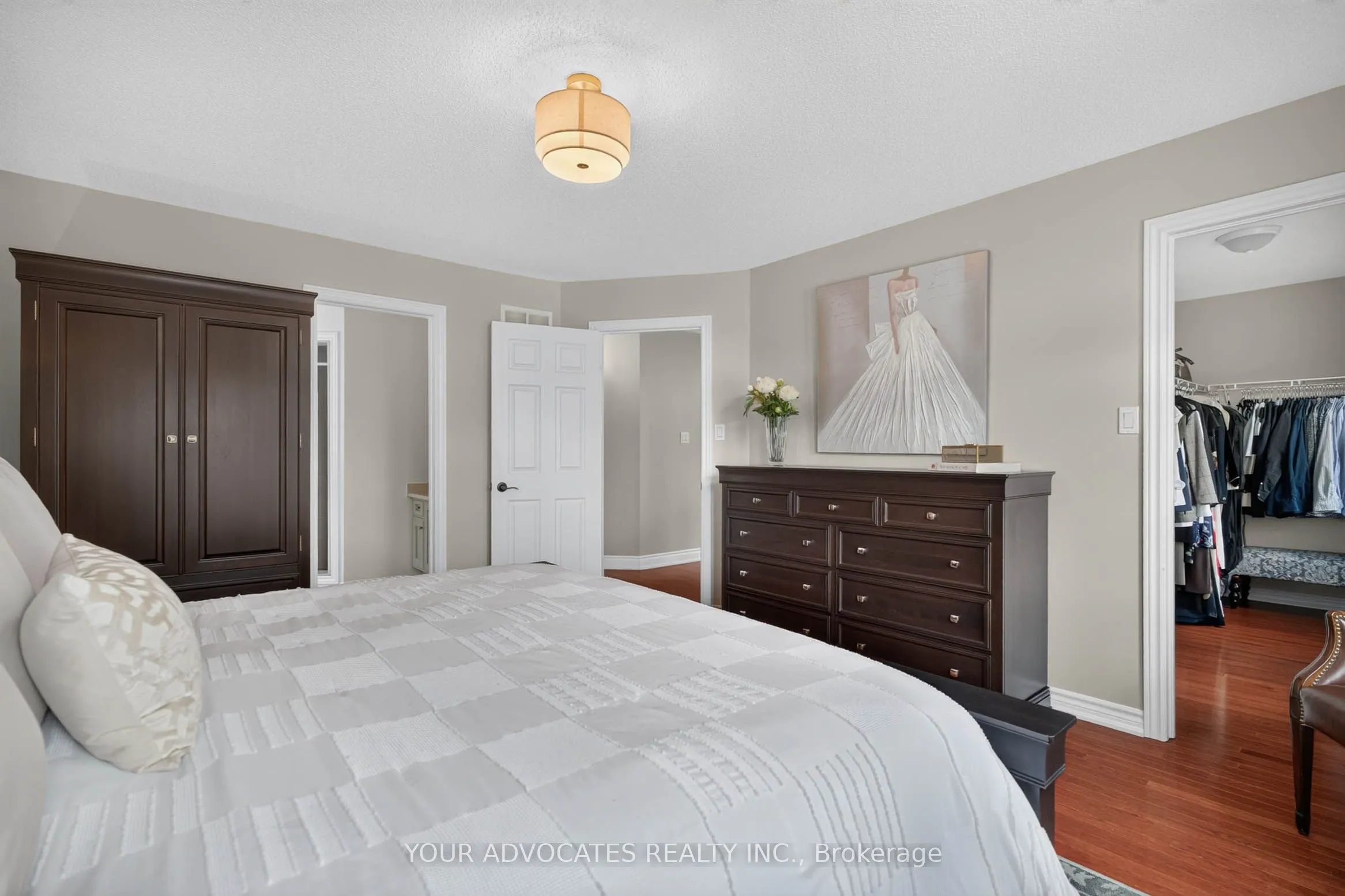 228 Twin Hills Crescent