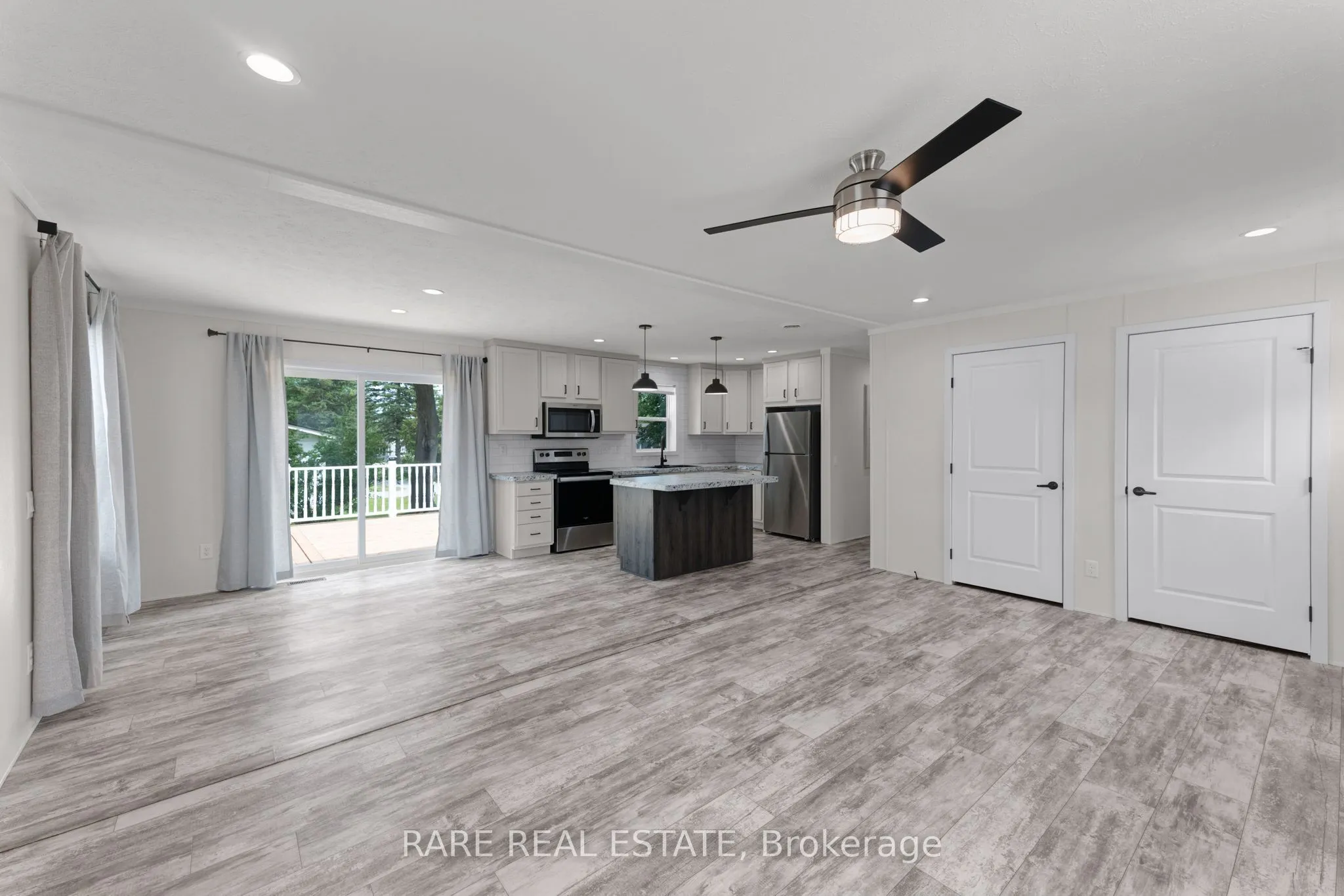 76 Linden Lane