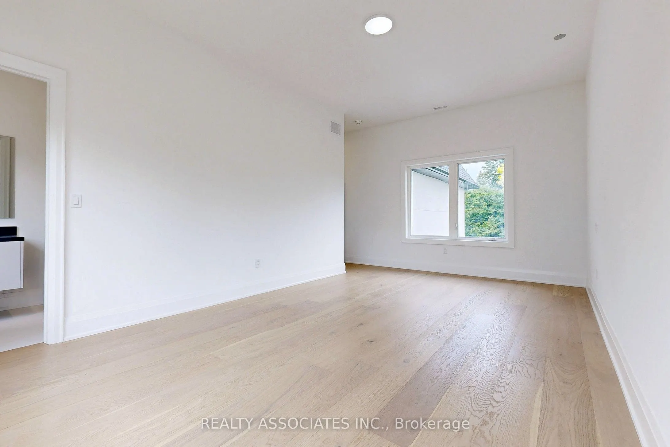 32 Cossar Avenue