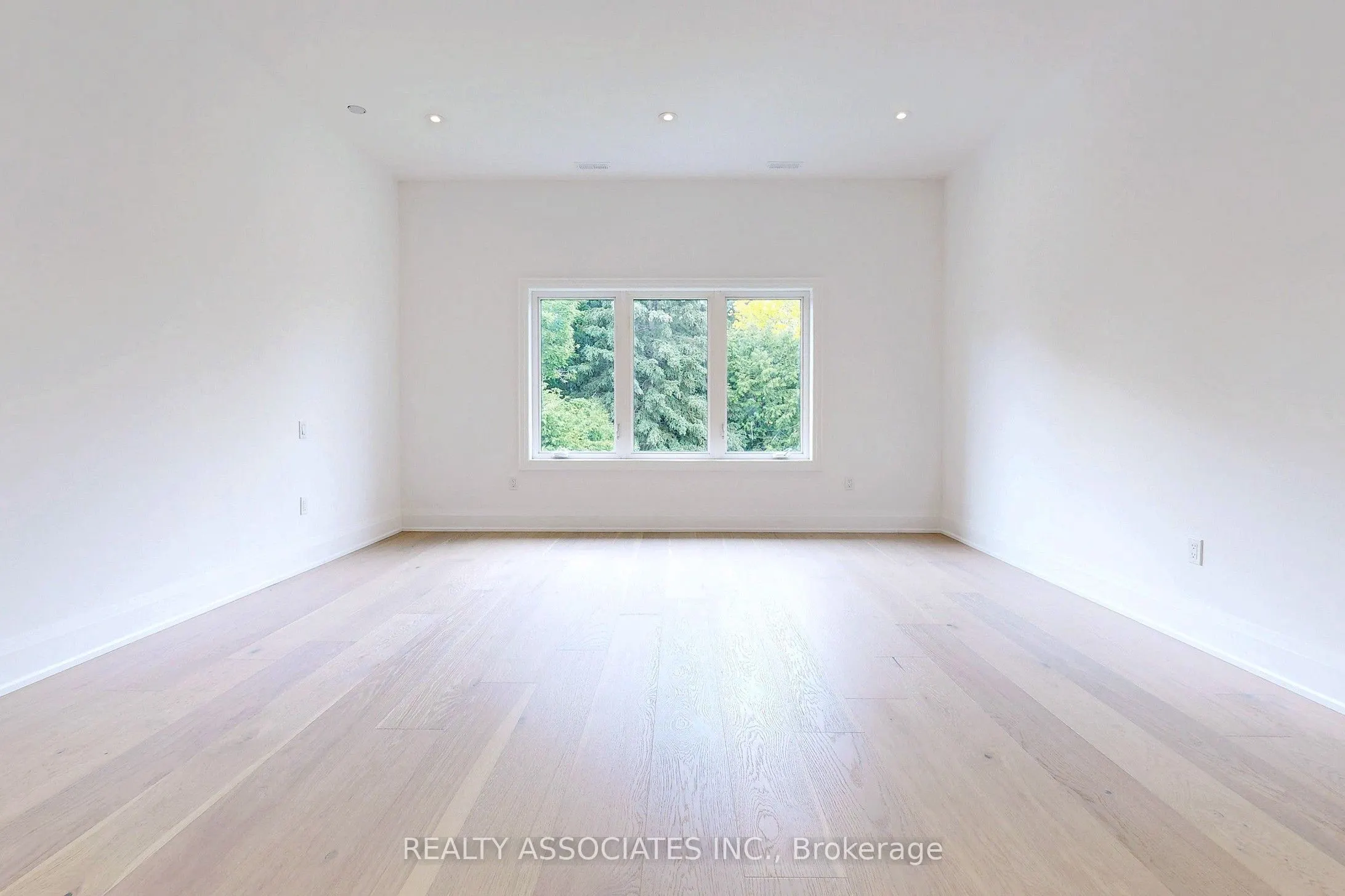 32 Cossar Avenue