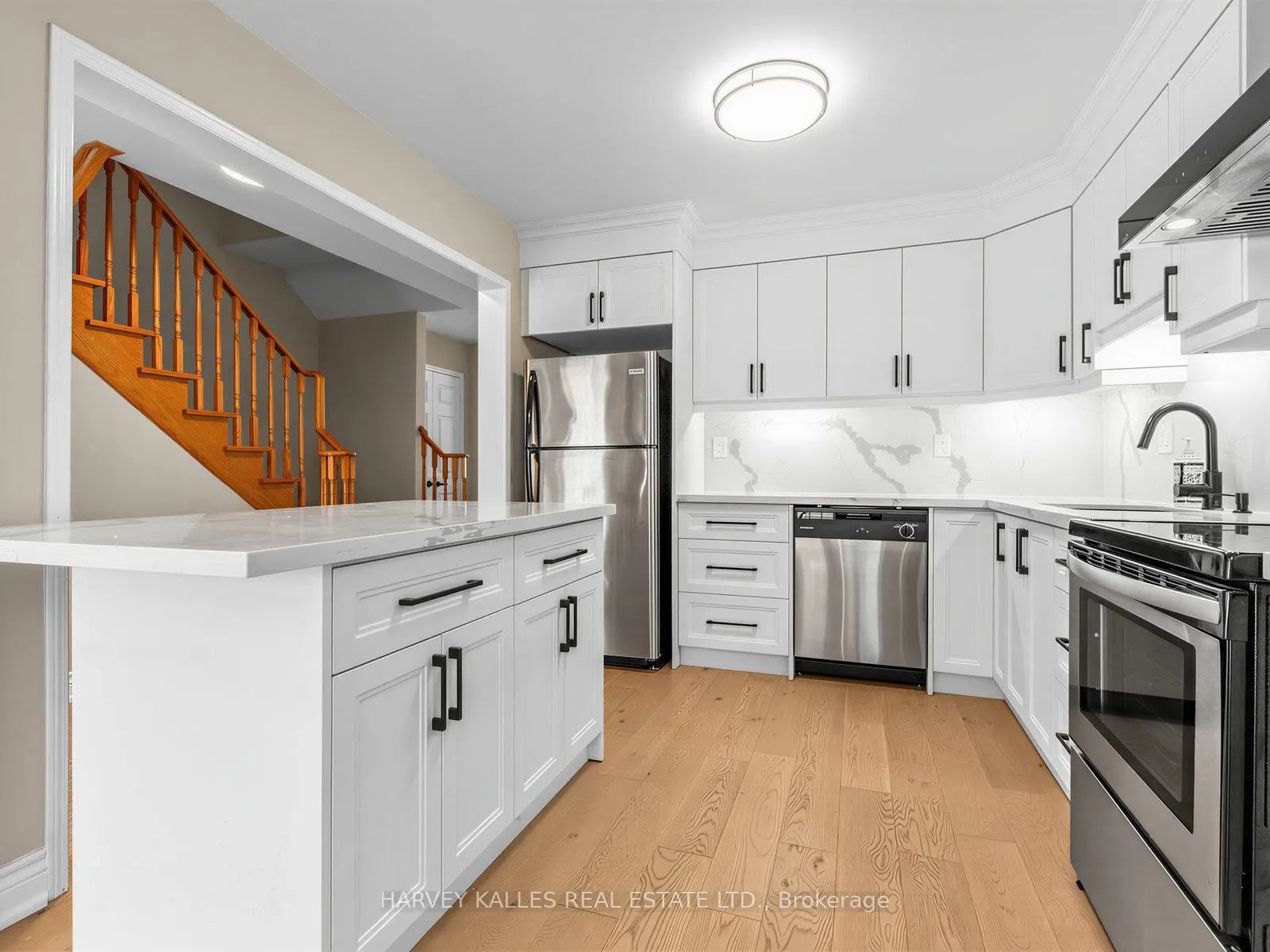 40 Blackthorn Drive