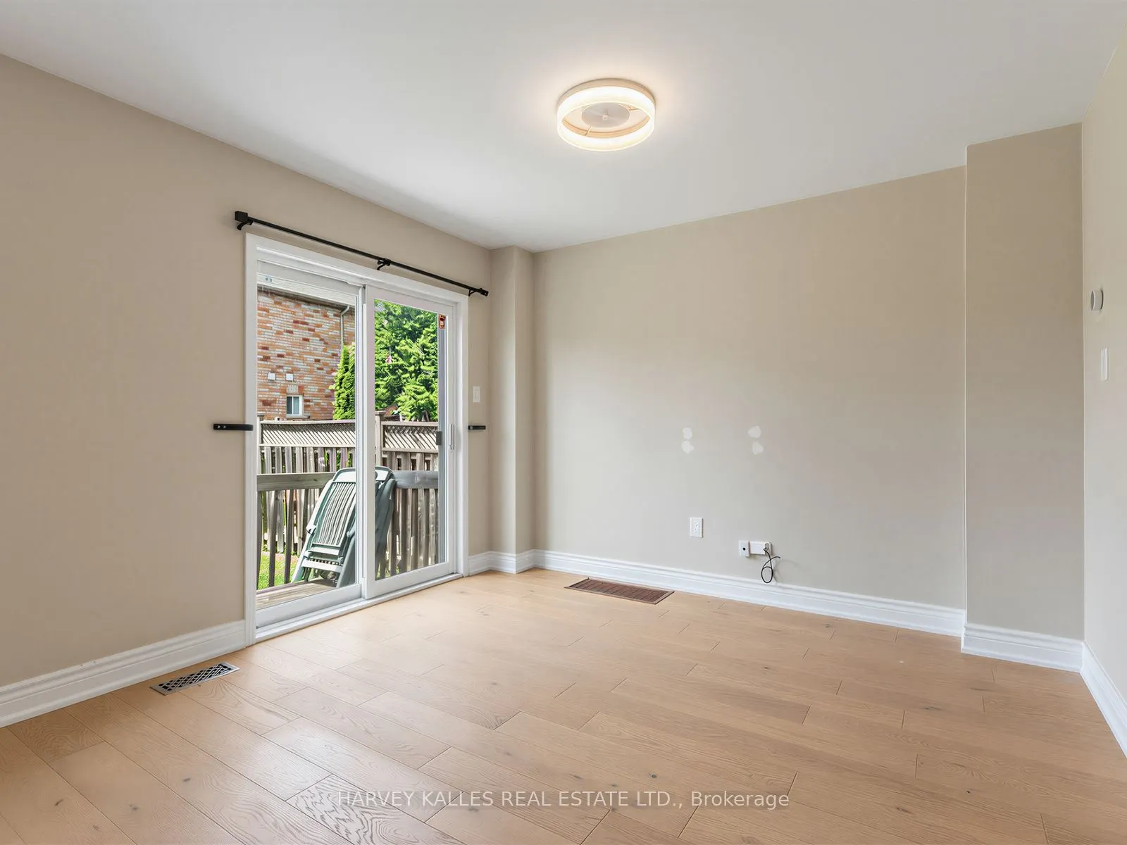 40 Blackthorn Drive