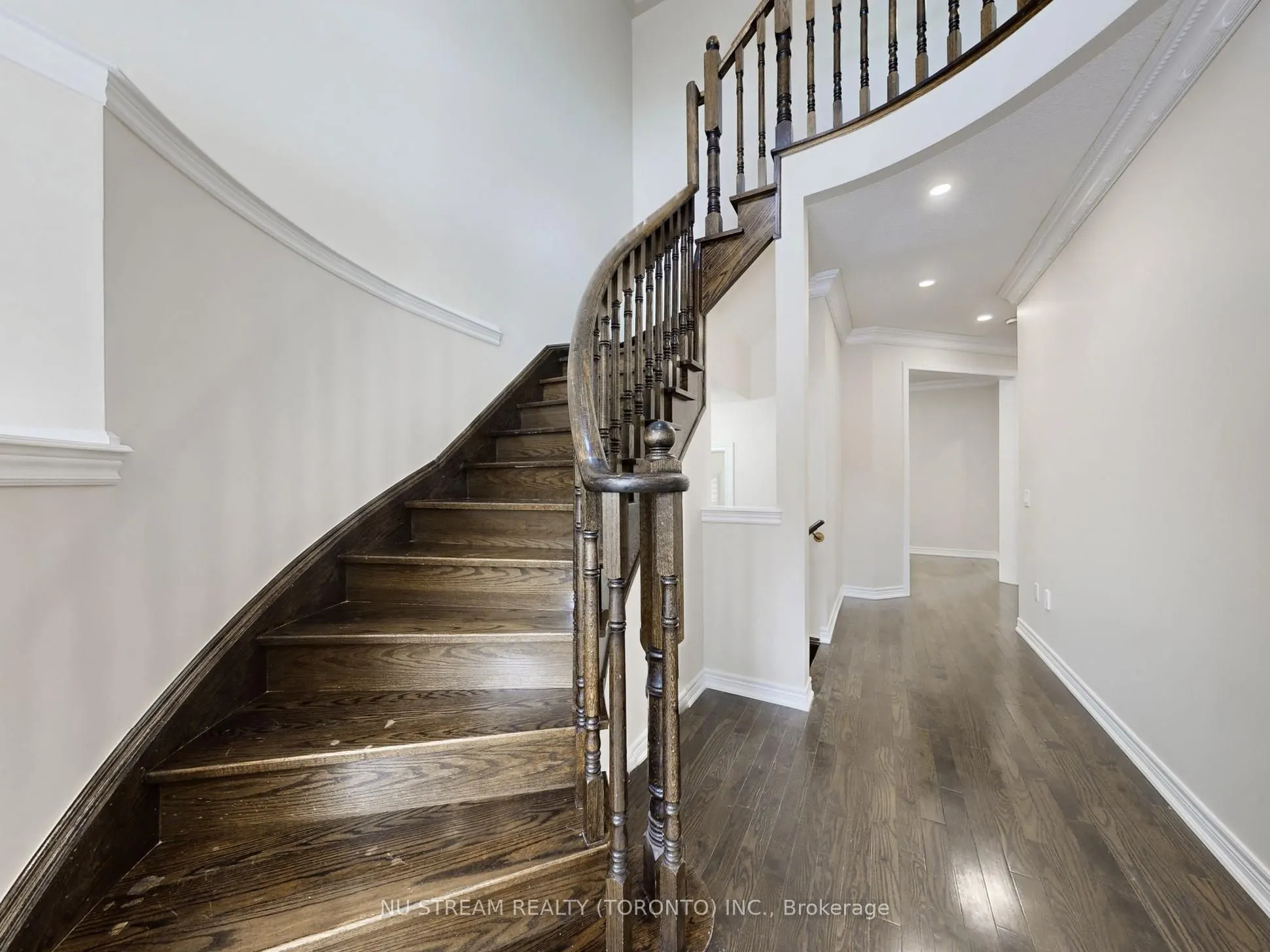 224 Aspenwood Drive