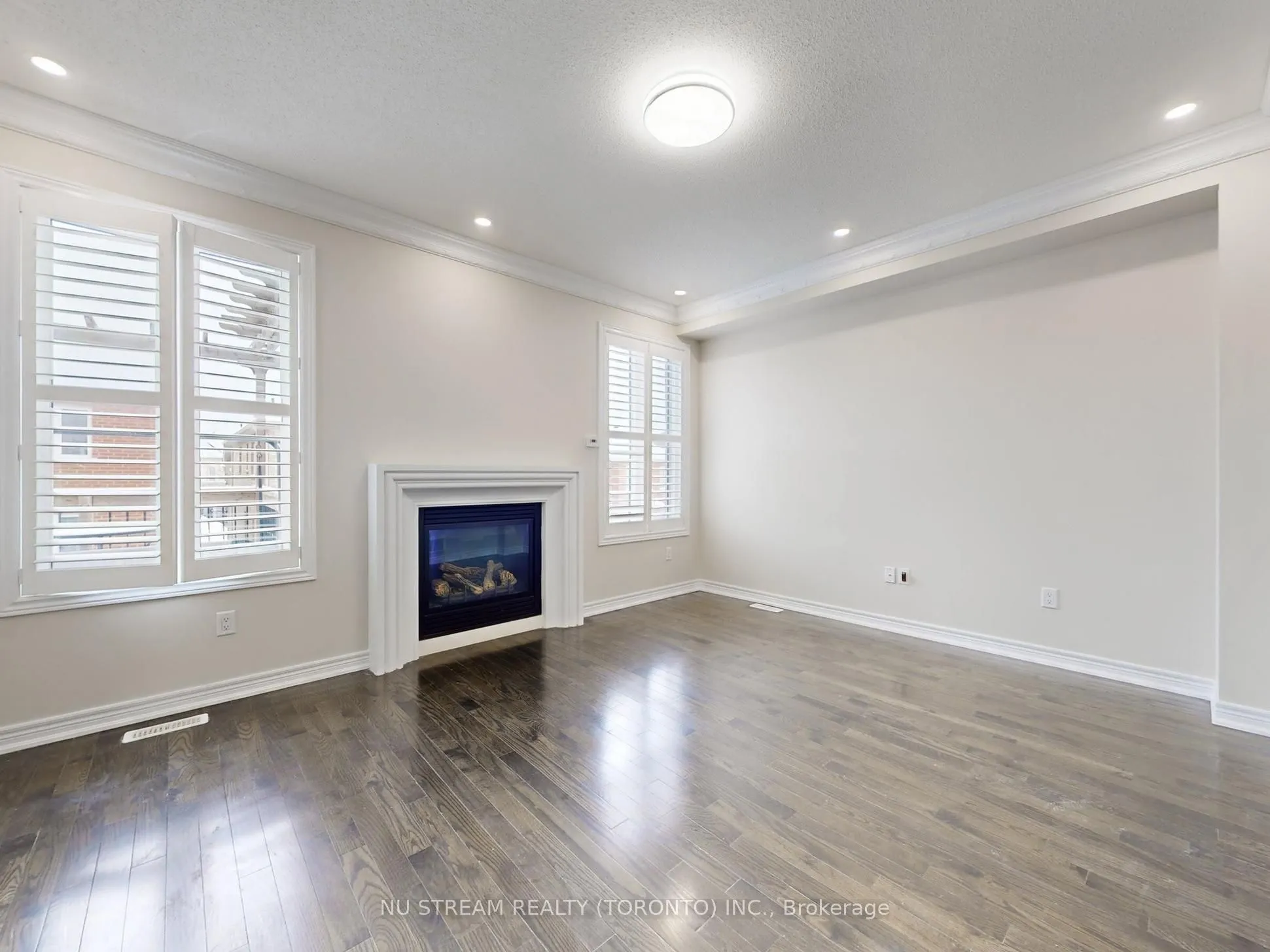 224 Aspenwood Drive