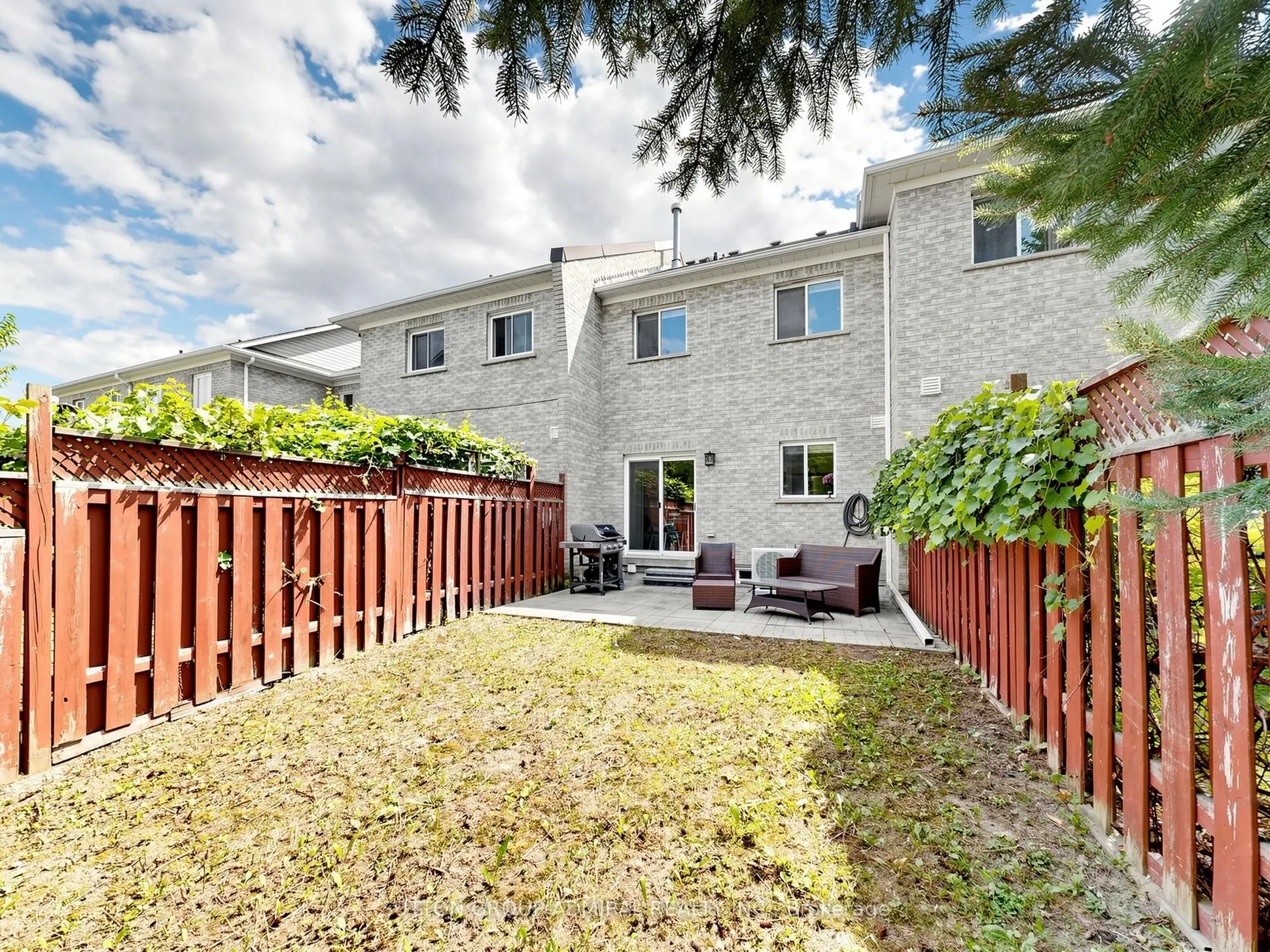 12 Elderbrook Crescent