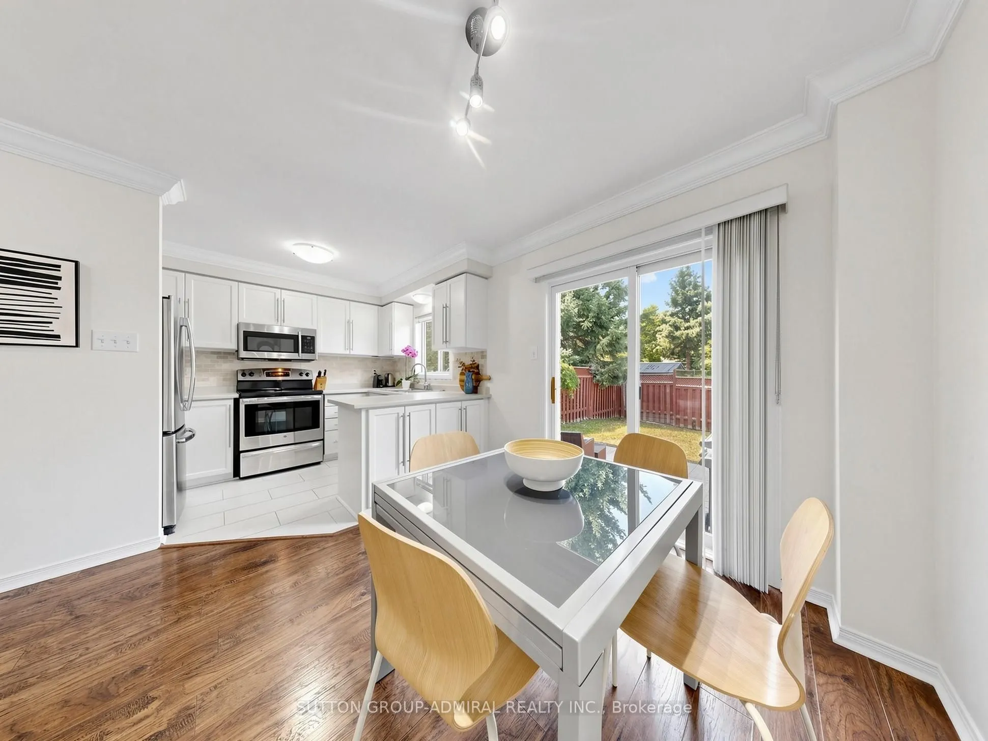 12 Elderbrook Crescent