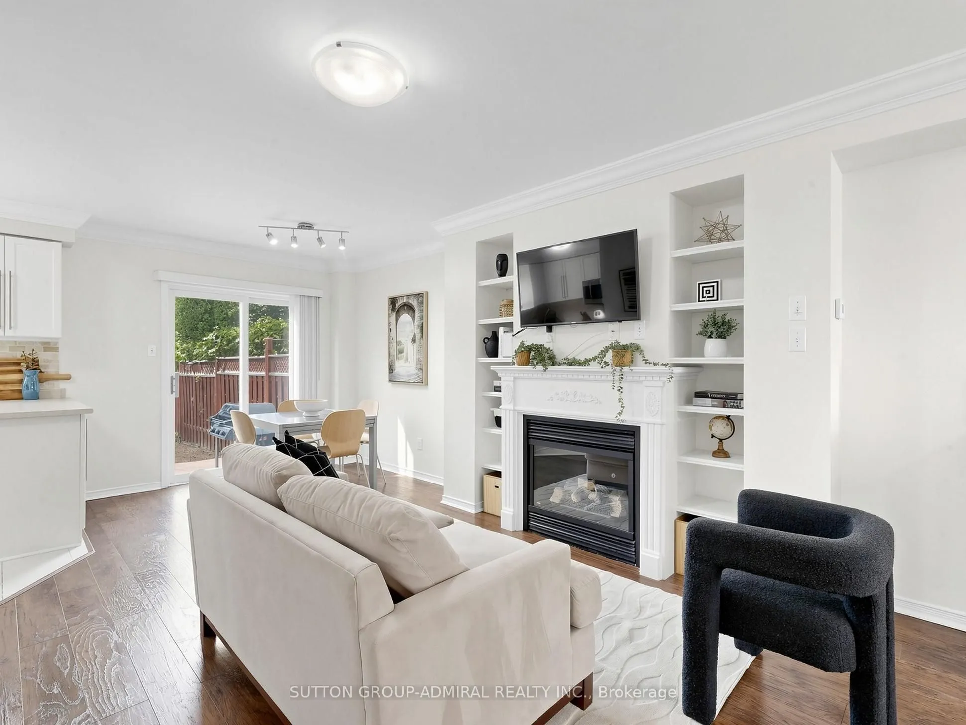 12 Elderbrook Crescent