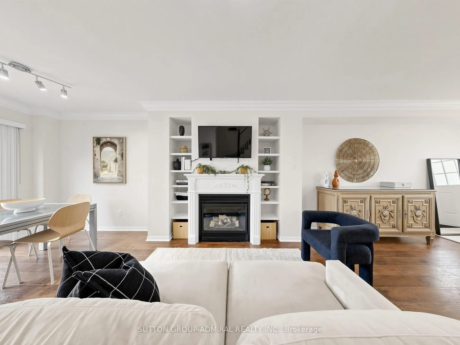 12 Elderbrook Crescent