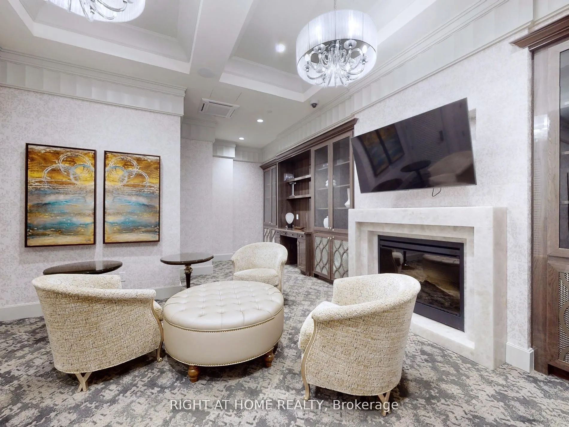 9075 Jane Street #106