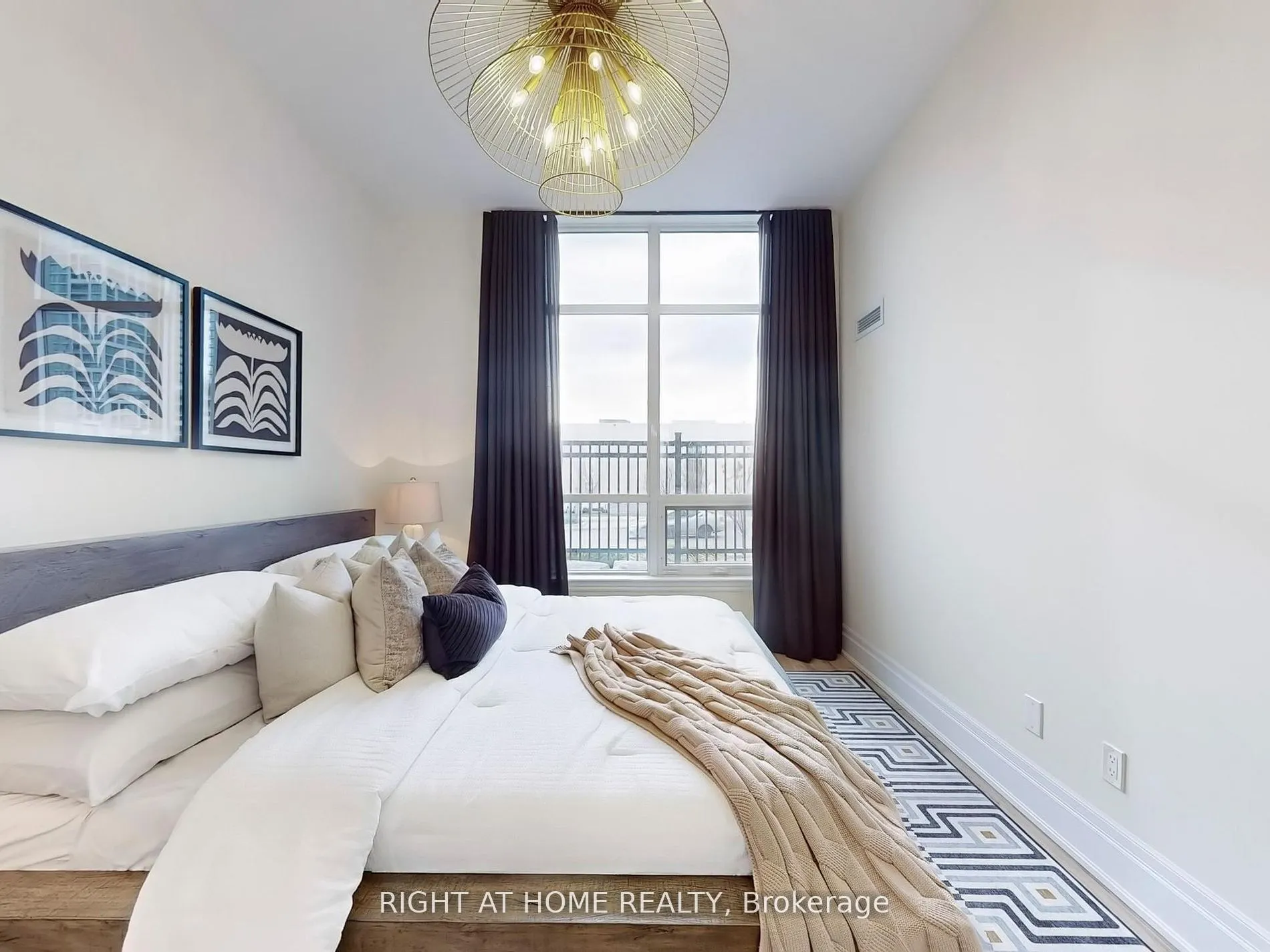 9075 Jane Street #106