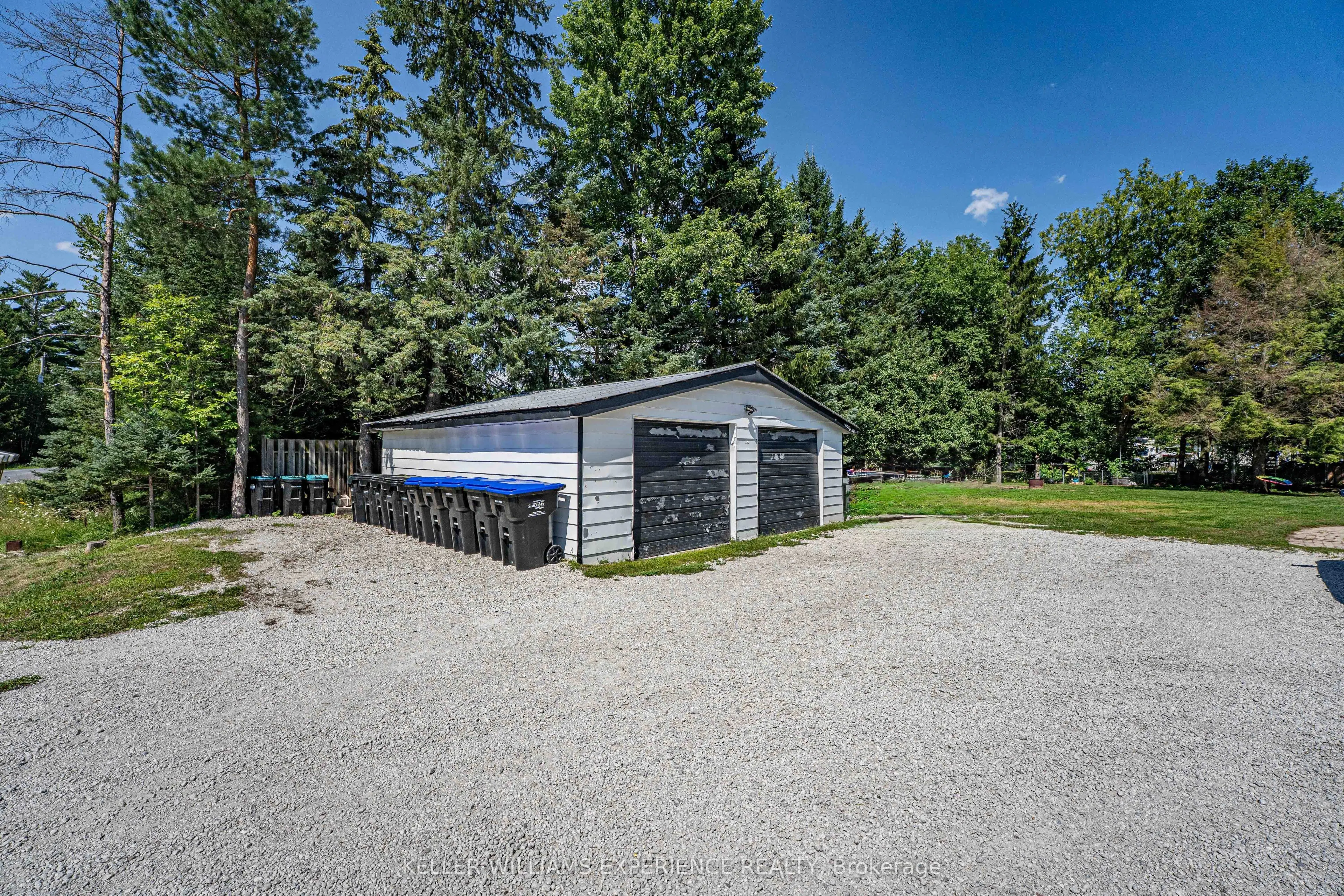8867 Mckinnon Road