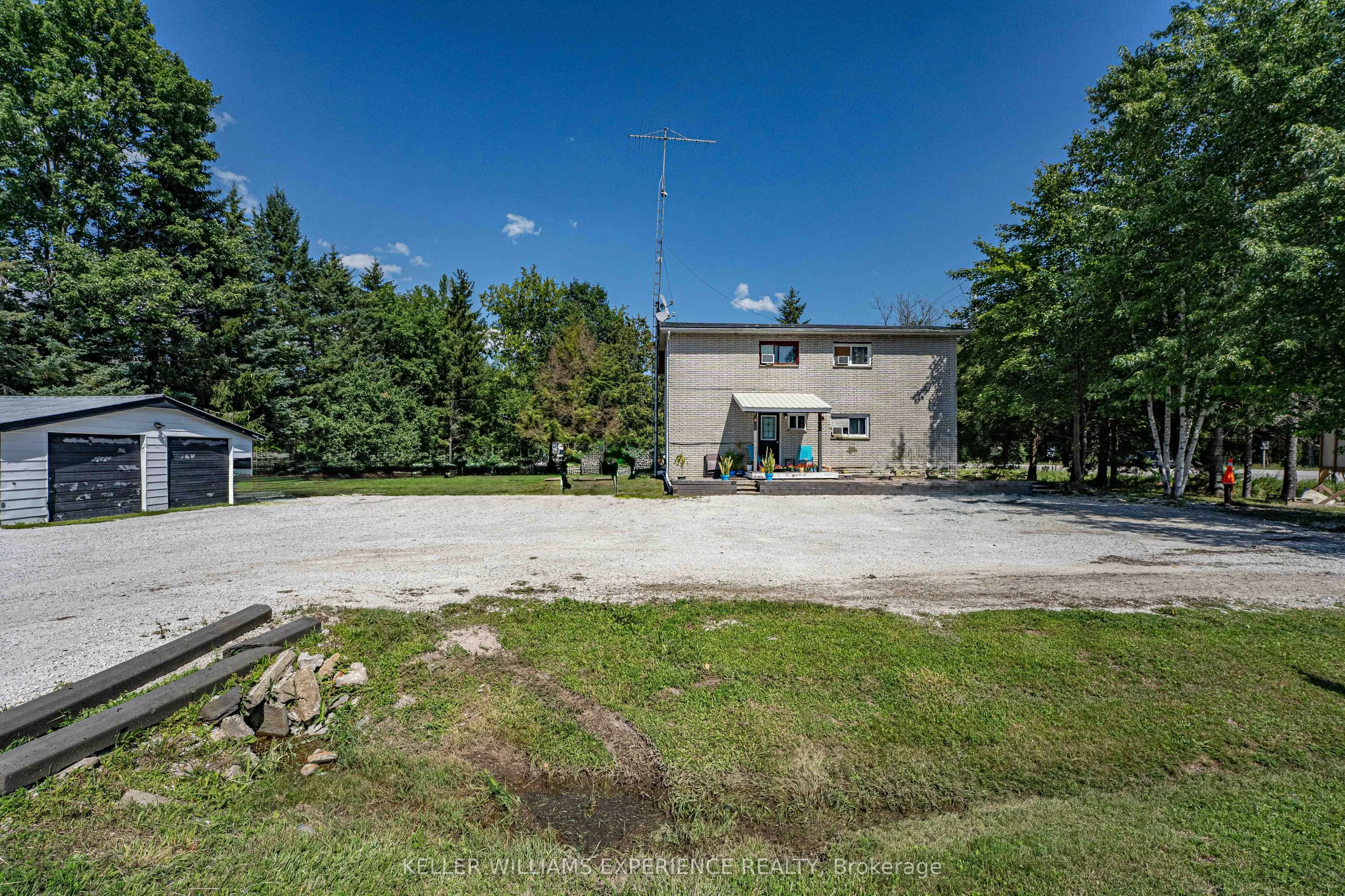 8867 Mckinnon Road